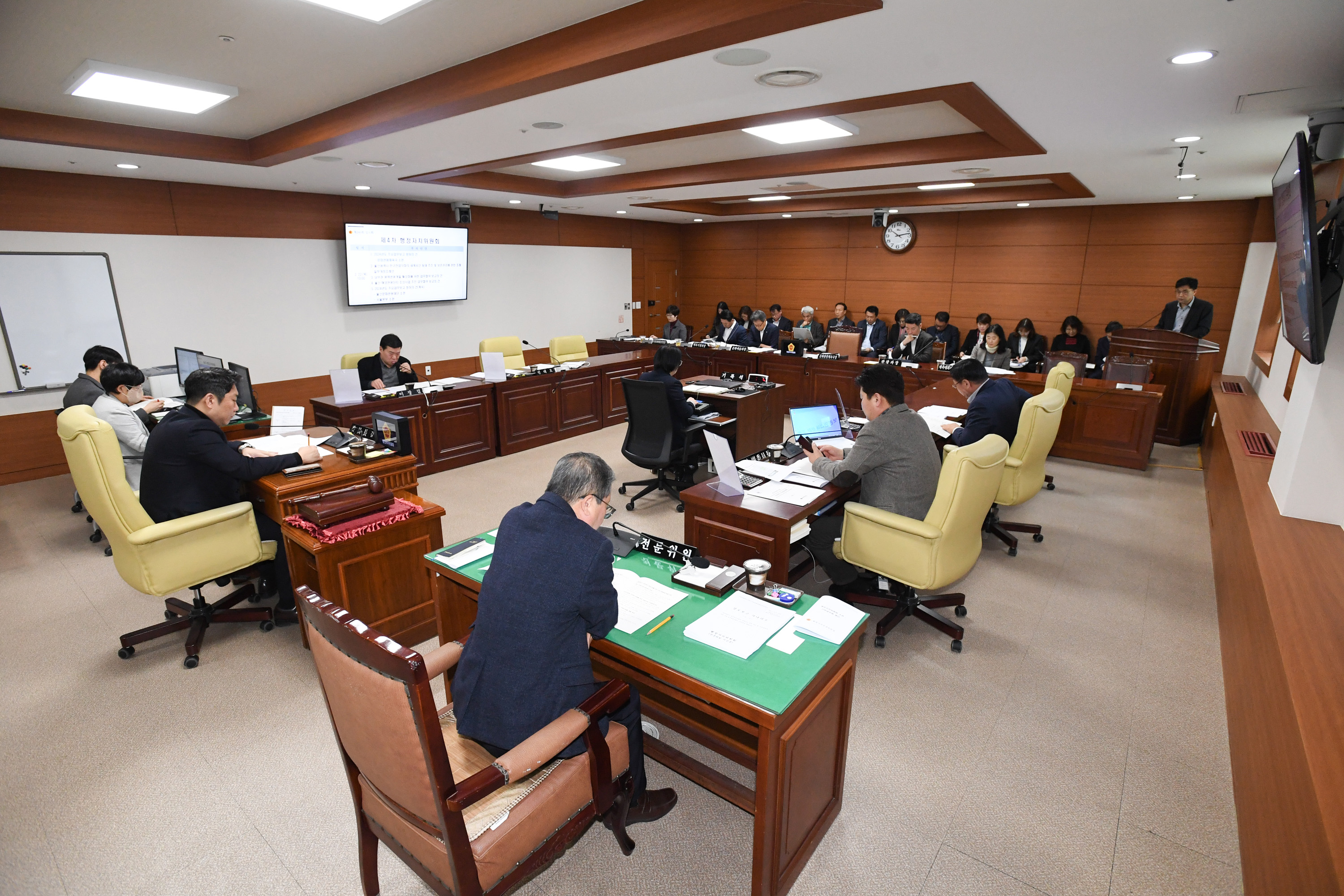 행정자치위원회, 문화관광체육국·울산문화관광재단·서울본부 소관 2024년도 주요업무보고 청취3