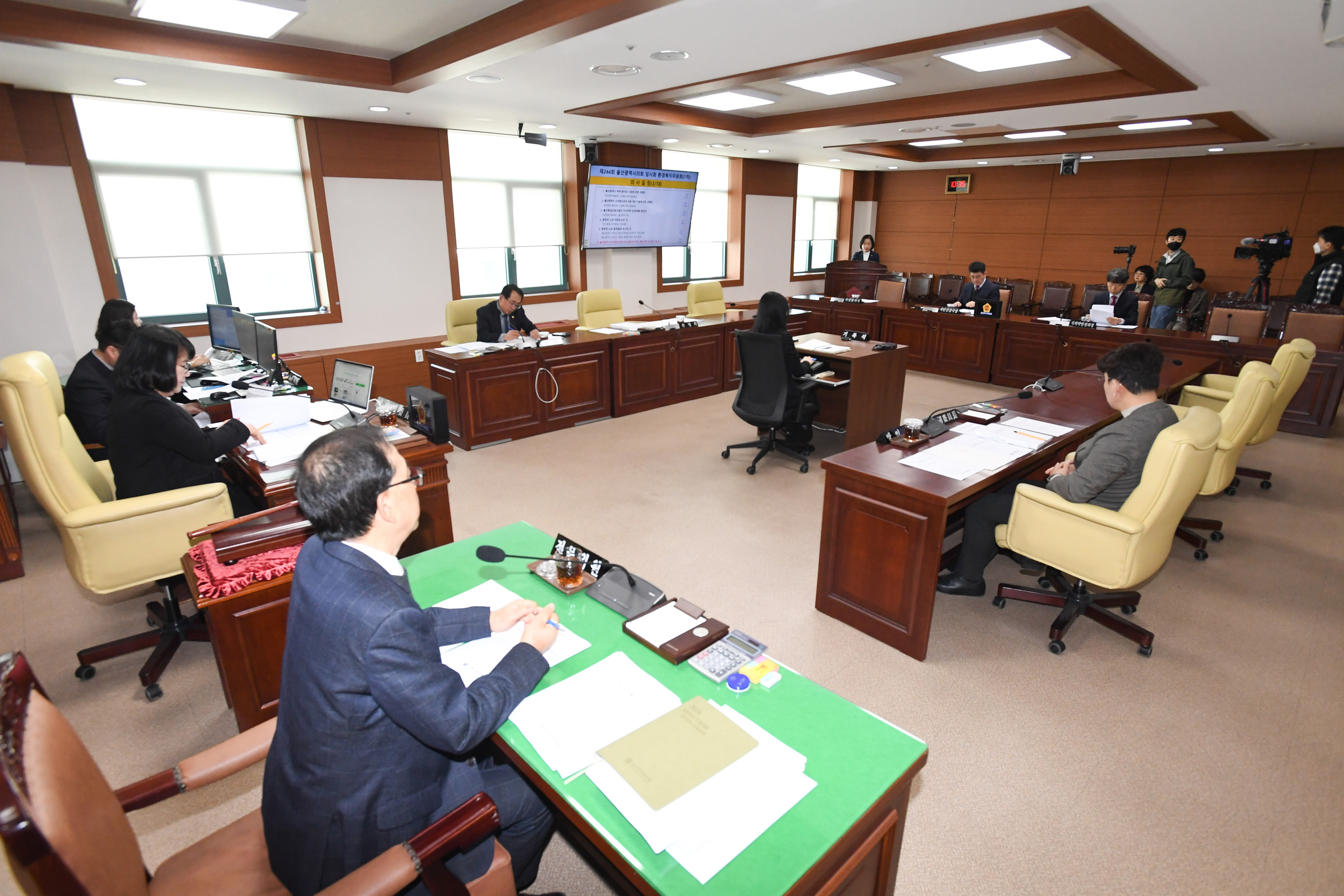 환경복지위원회, 울산광역시 주취 환자의 구호에 관한 조례안 등 심사2