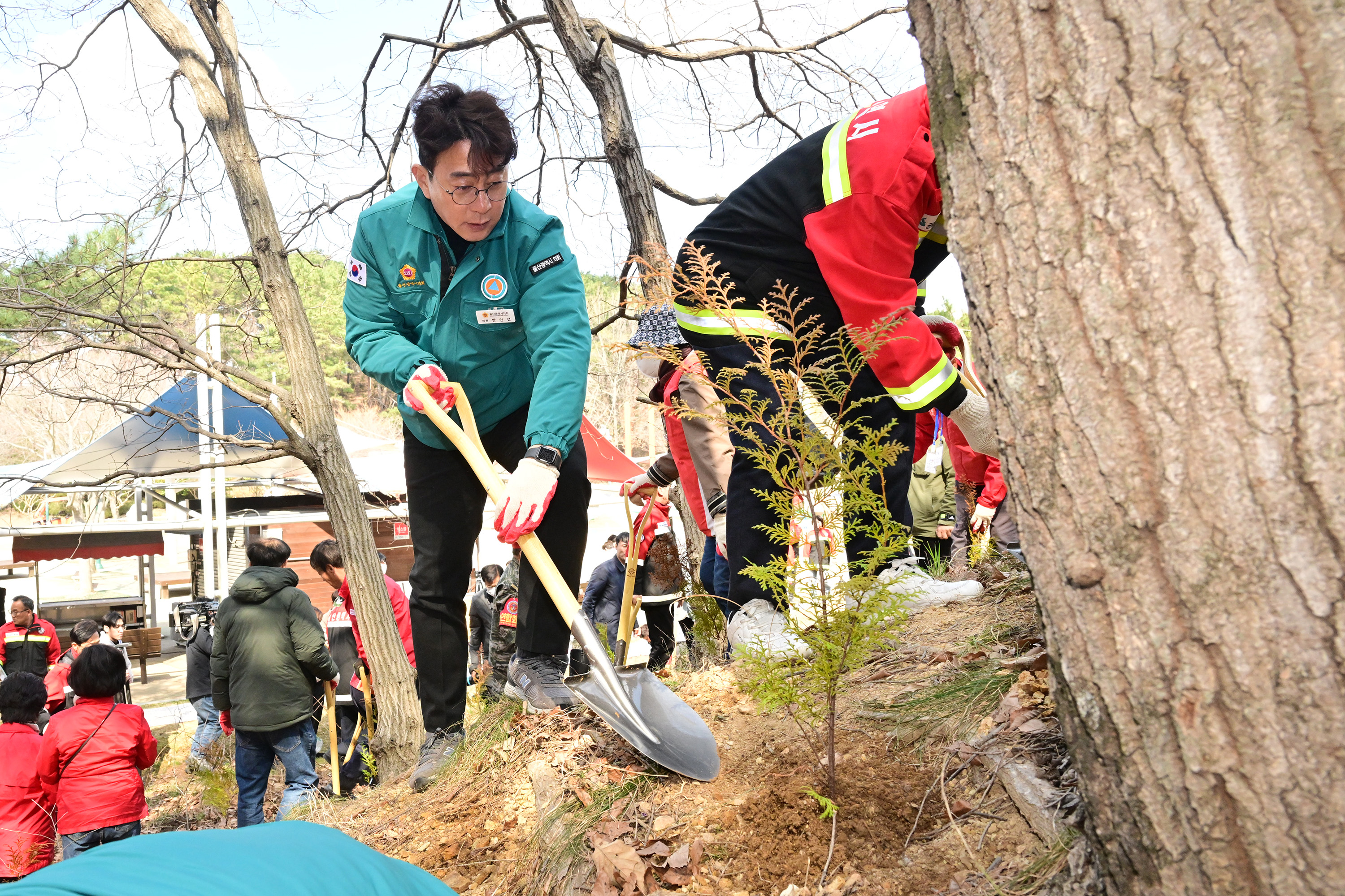 제79회 식목일 나무심기 행사10