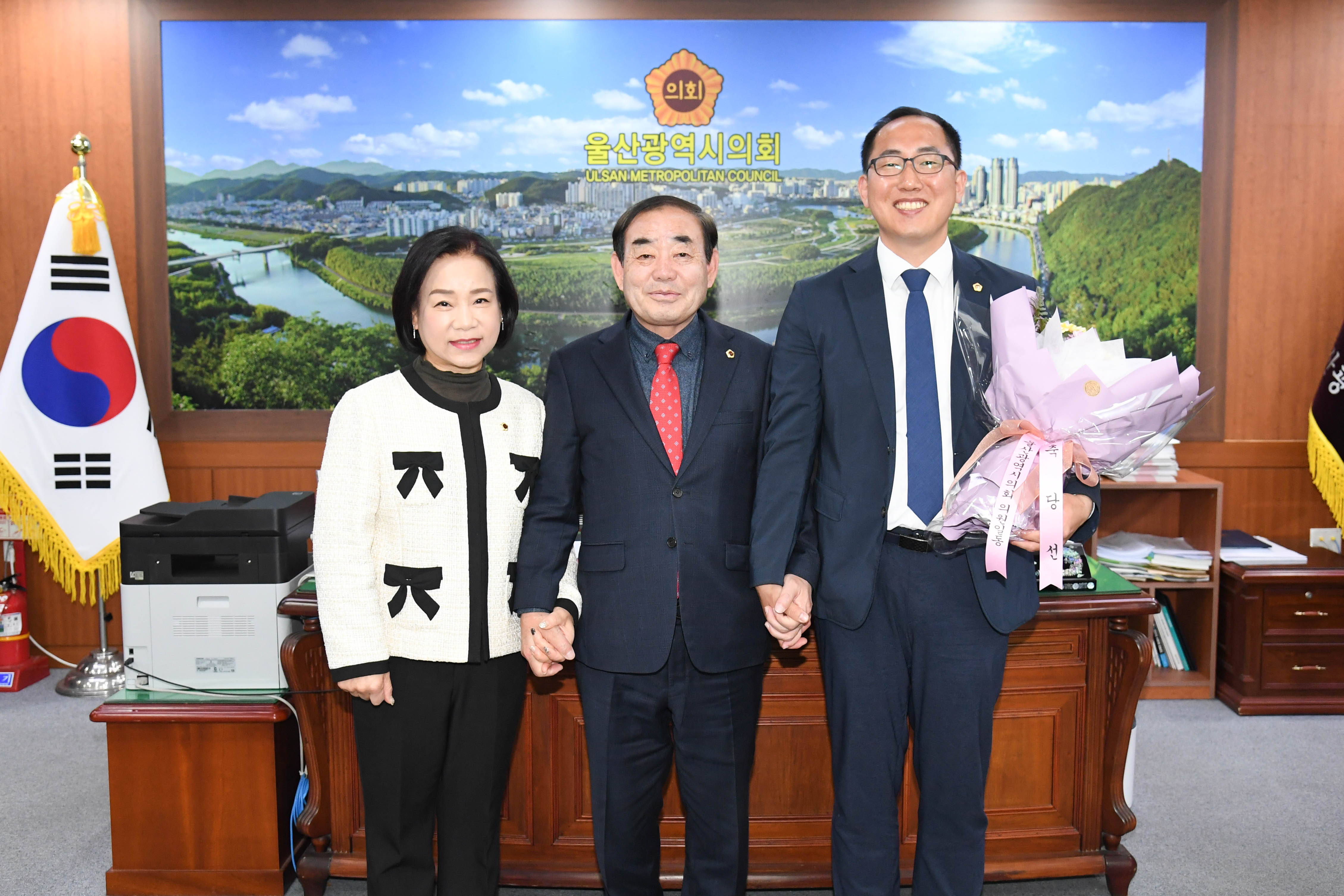 김기환 의장, 북구 시의원 보궐선거 손근호 당선자(재선)와 환담3