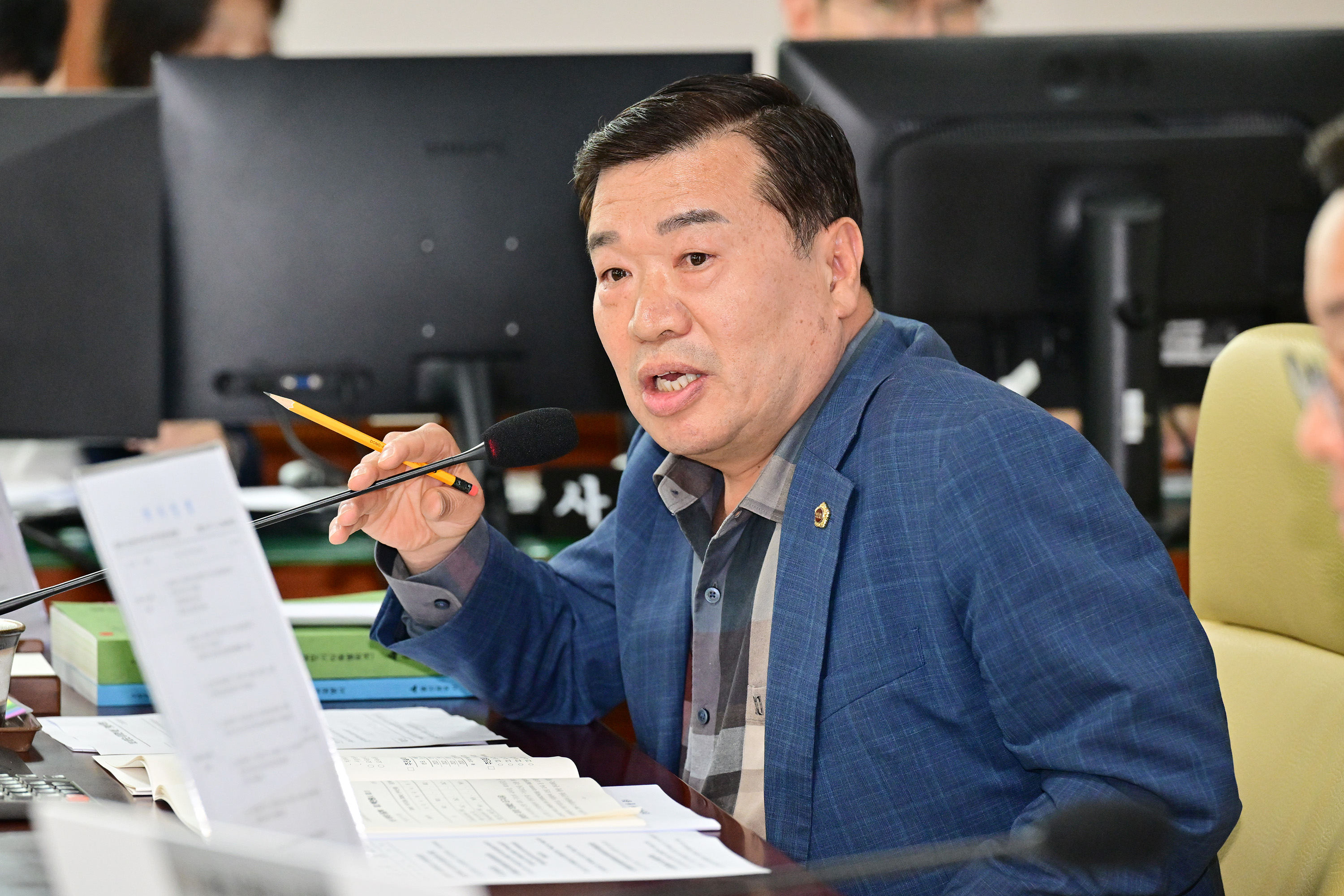 행정자치위원회, 기획조정실·홍보실·감사관 소관 추가경정예산안 심사4