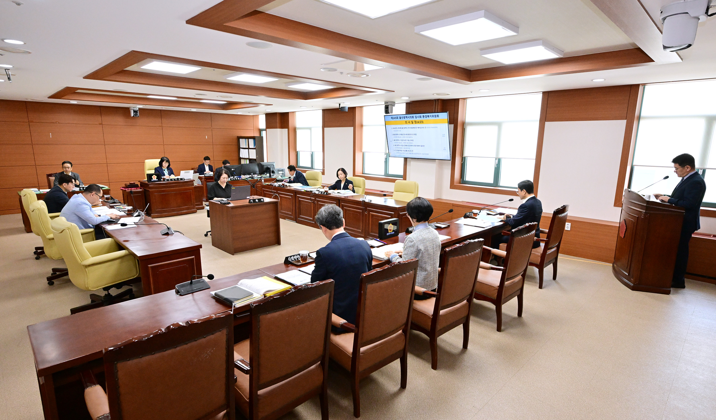 환경복지위원회, 시민건강국 소관 추가경정예산안 등 심사2