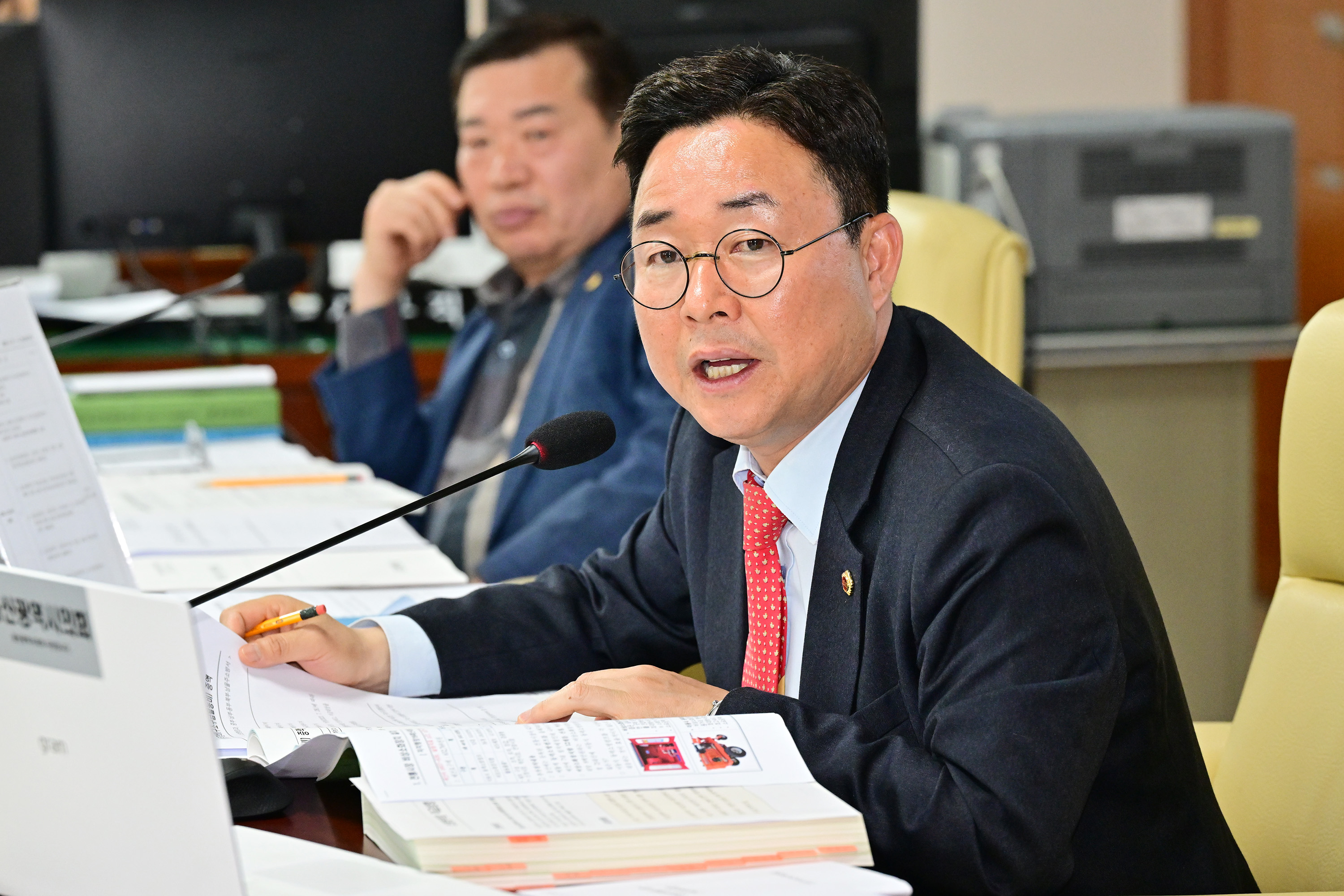 행정자치위원회, 소방본부·소방서·울산안전체험관 소관 추가경정예산안 등 심사7