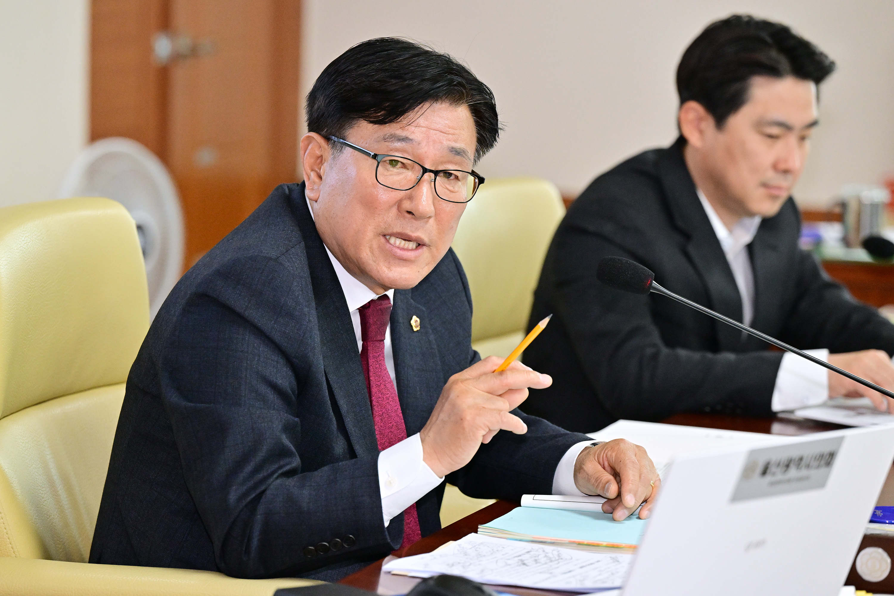 산업건설위원회, 도시국 소관 추가경정예산안 등 심사7