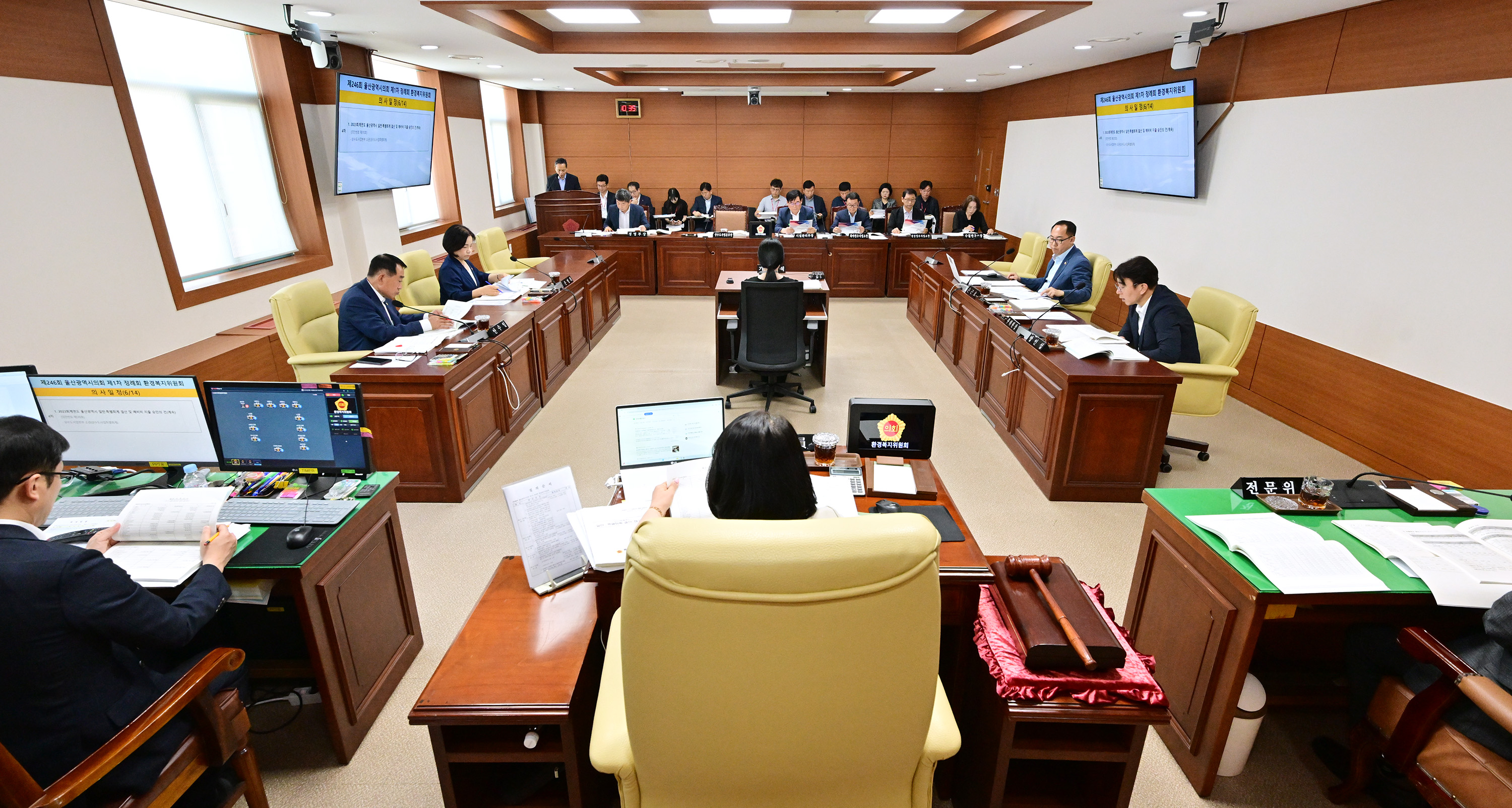 환경복지위원회, 상수도사업본부 소관 일반·특별회계 결산 및 예비비 지출 승인의 건 심사1