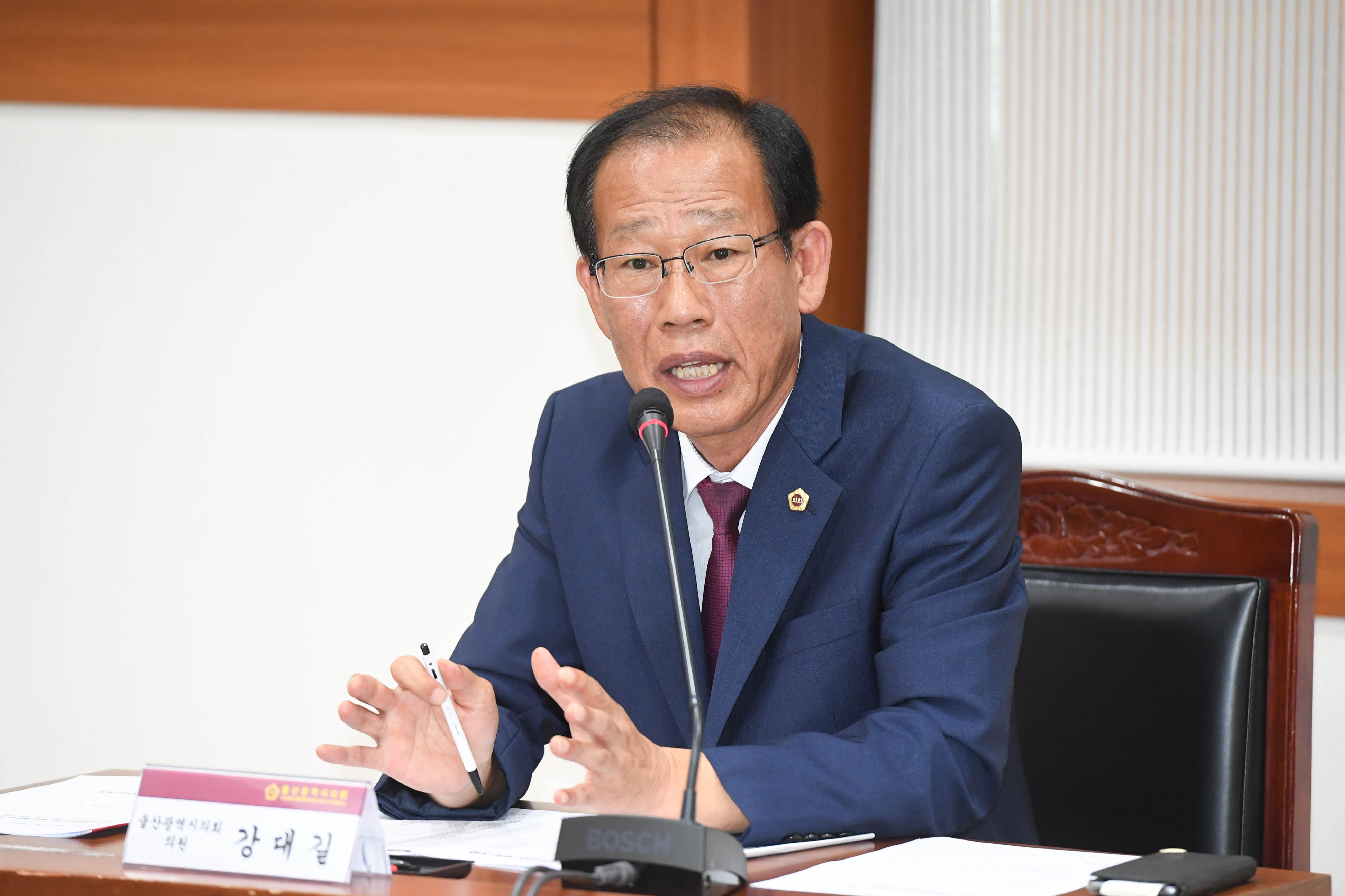 강대길 의원, (가칭)울산학생창의누리관 설명회 및 간담회6