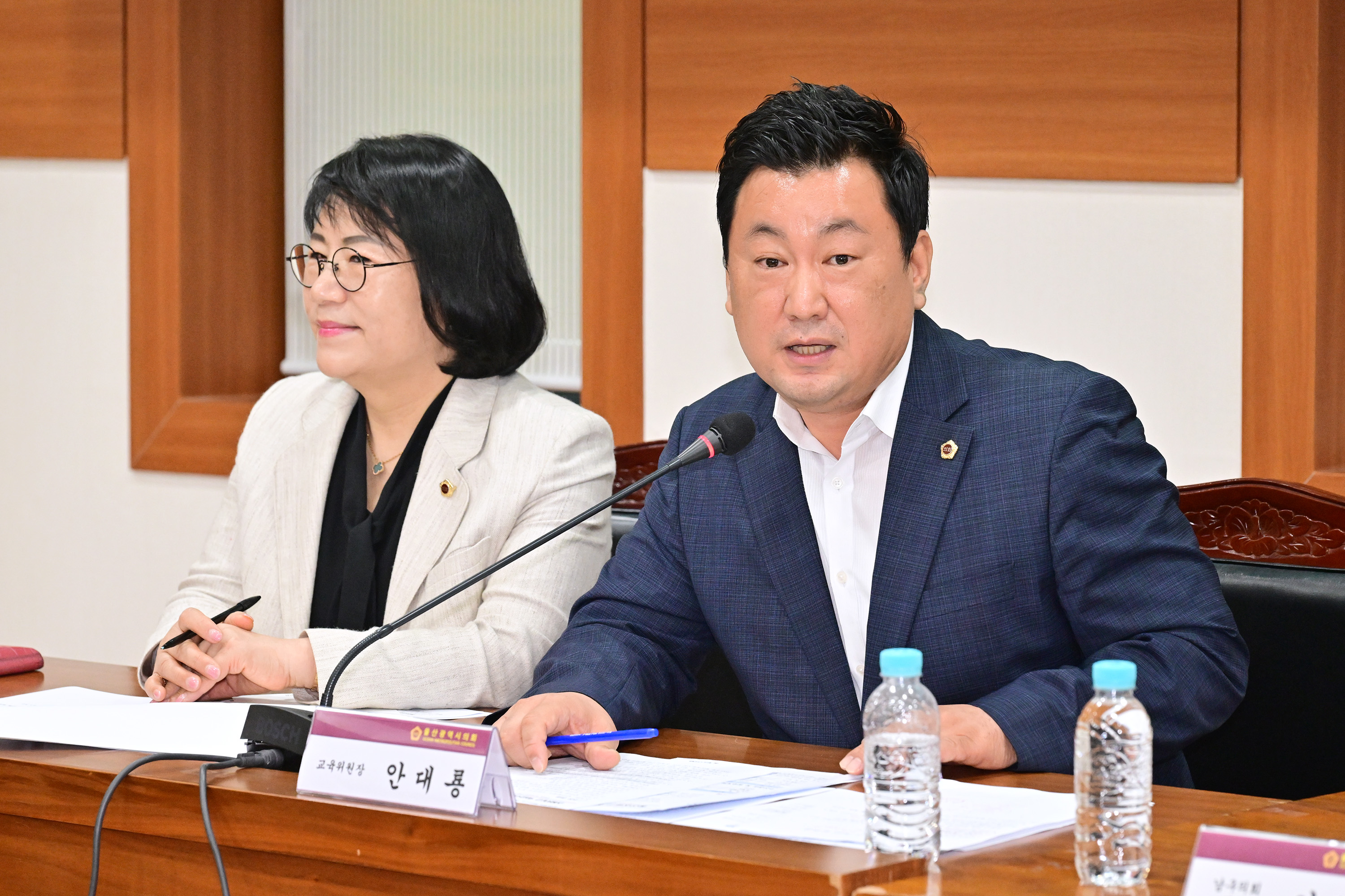 안대룡 교육위원장, 삼일고등학교 재개교 현안 논의 간담회 5