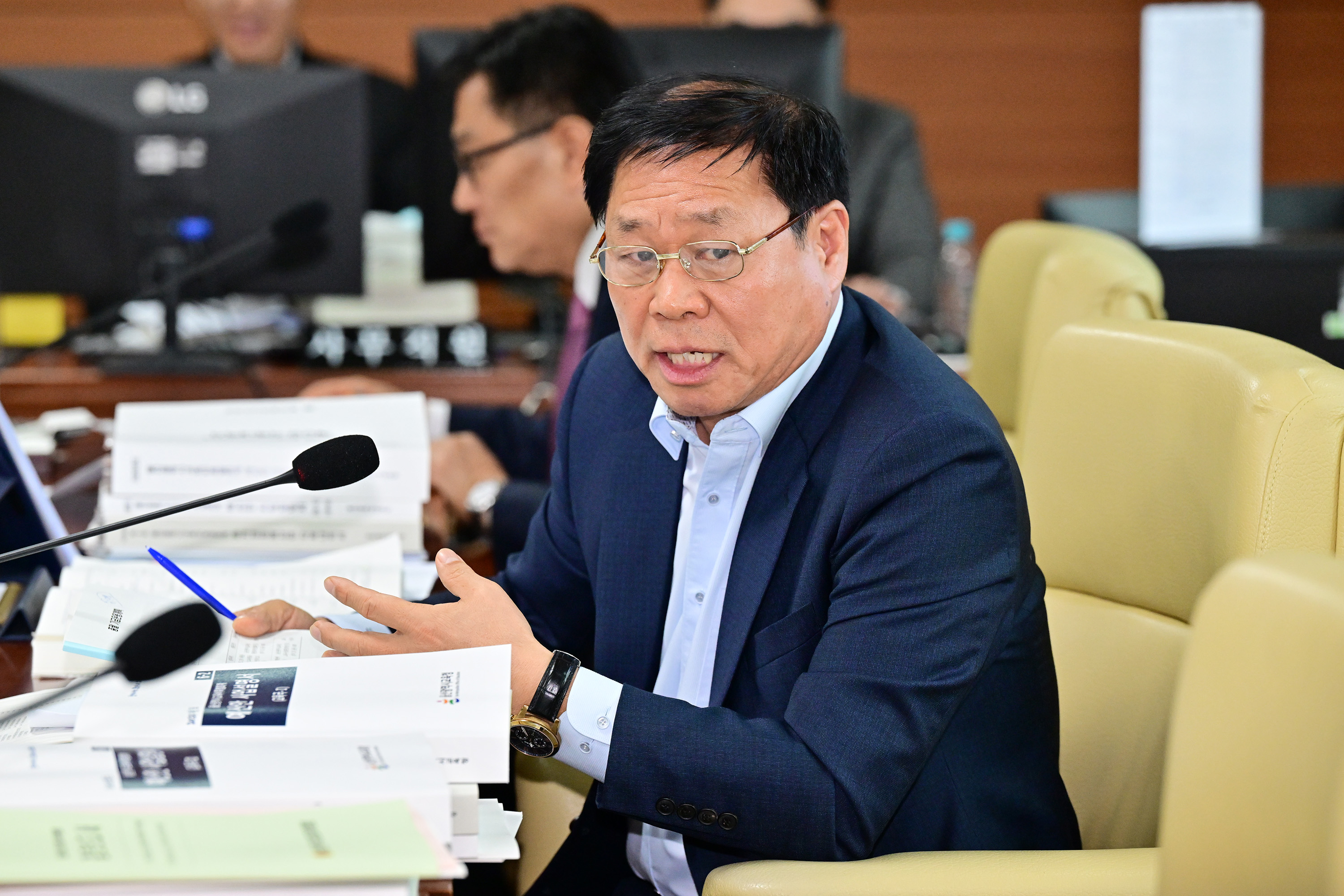 교육위원회, 교육협력담당관·정책관·교육국 소관 2025년도 본예산안 및 2024년도 추경예산안 등 심사8