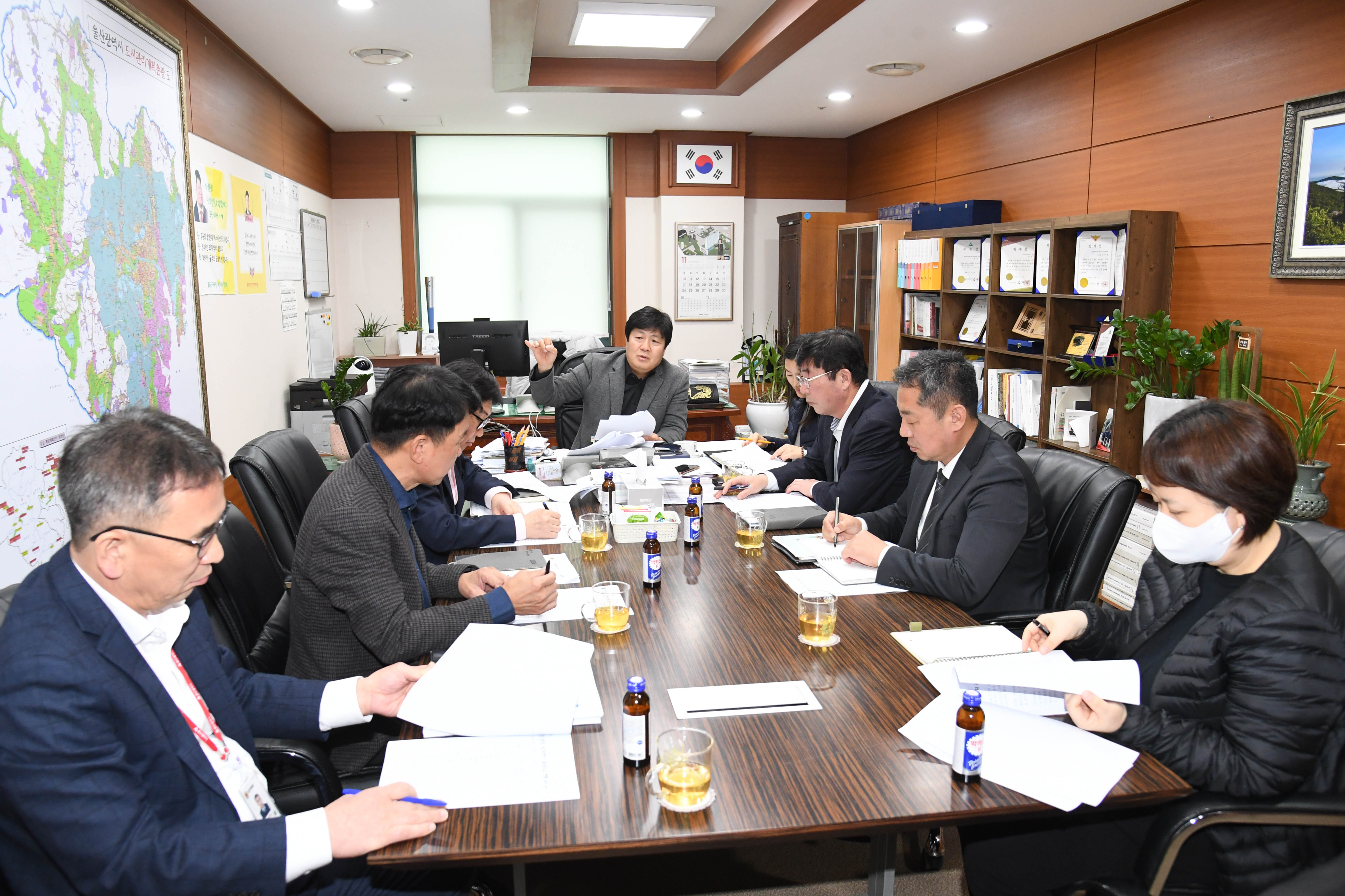 공진혁 의회운영위원장, 국가산업단지 관리방안 모색 간담회8