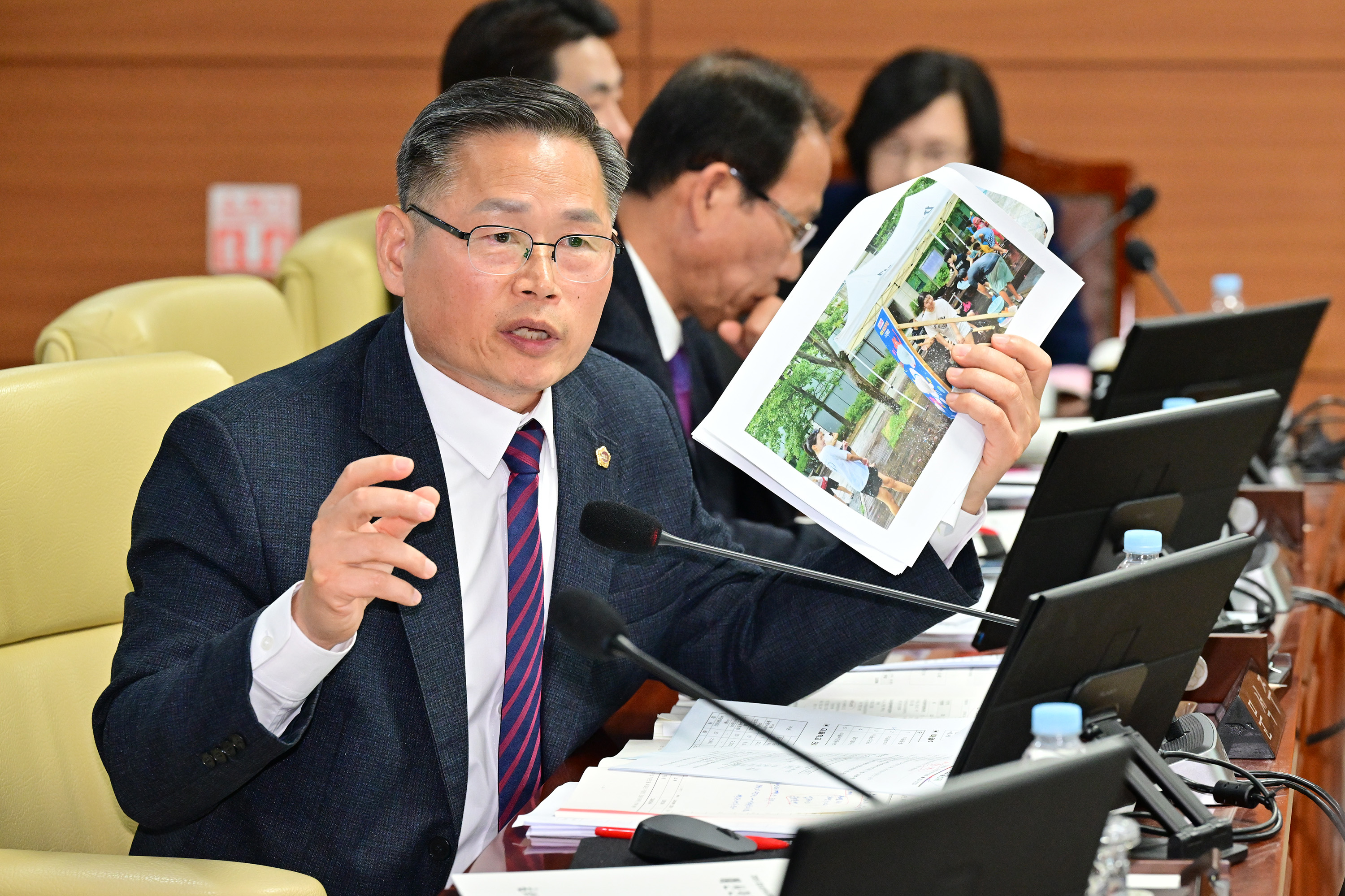 예산결산특별위원회, 2025년도 울산광역시교육비특별회계 예산안 등 계수조정 및 확정의결14