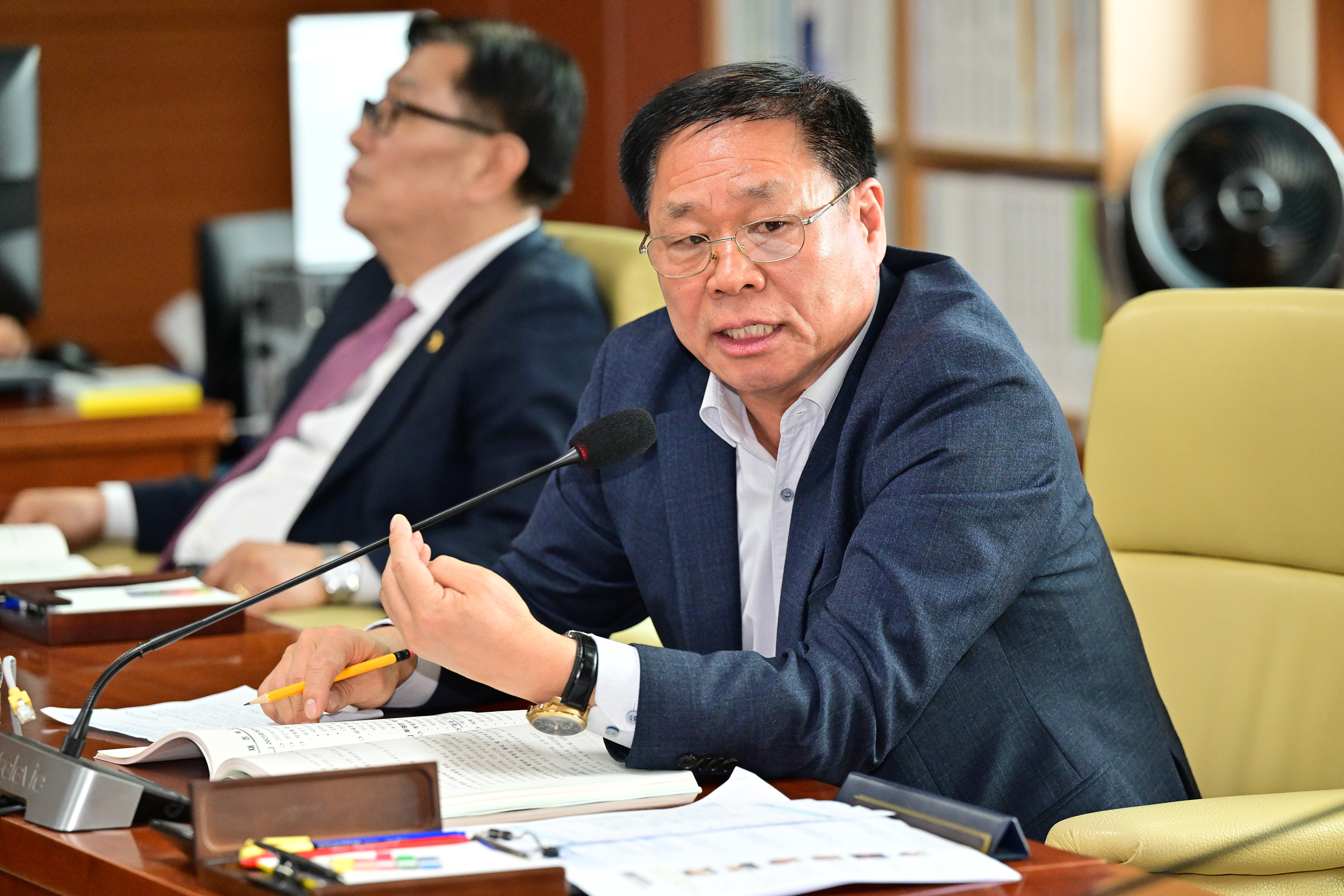 교육위원회, 공보담당관·감사관·행정국 소관 2025년도 주요업무보고 청취9