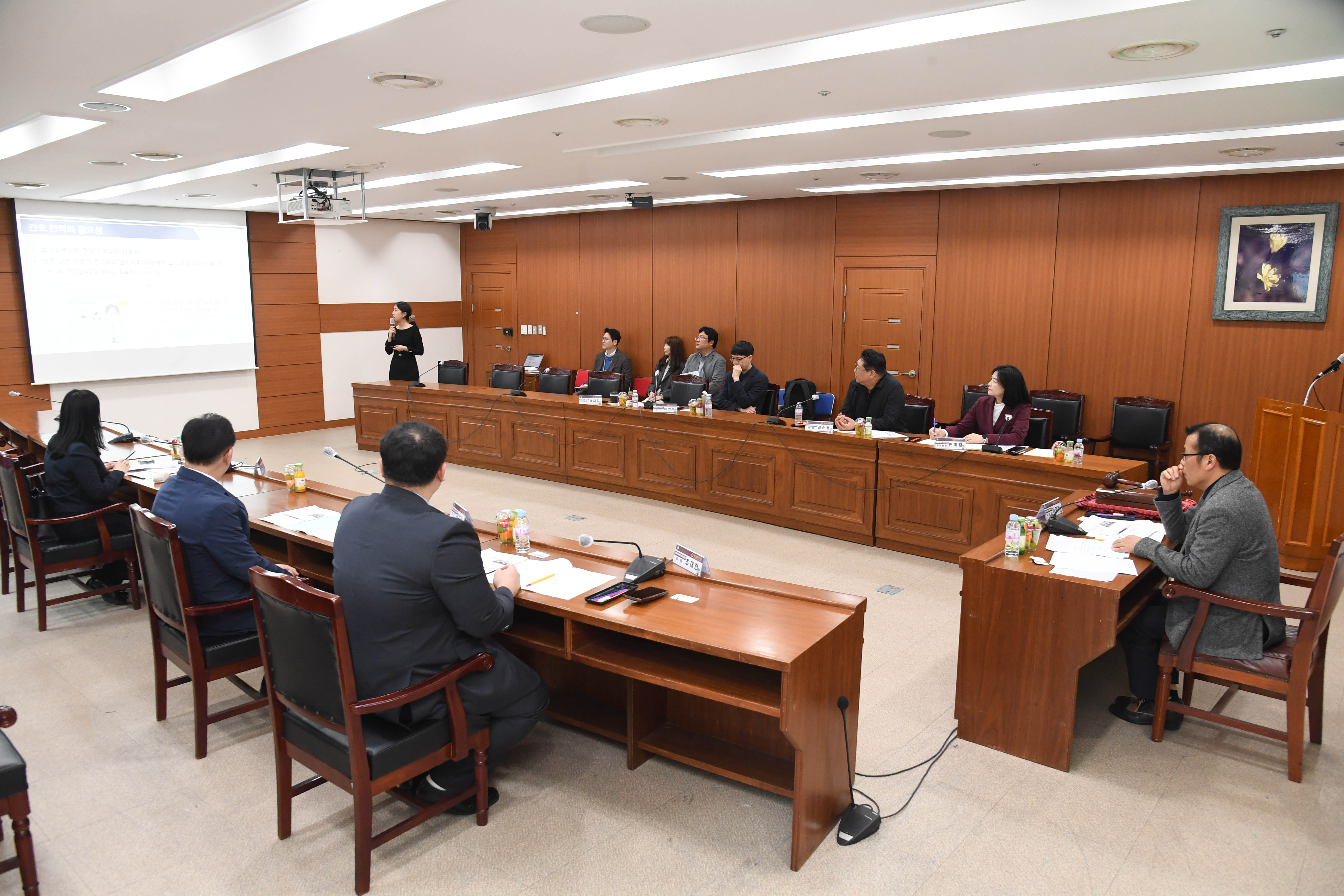 2025년 제1회 정책연구용역 심의위원회3