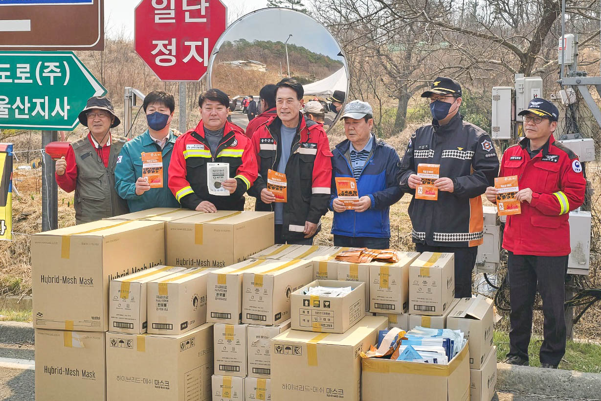 이성룡 의장, 울주군 온양읍 운화리 산불 화재현장 방문4