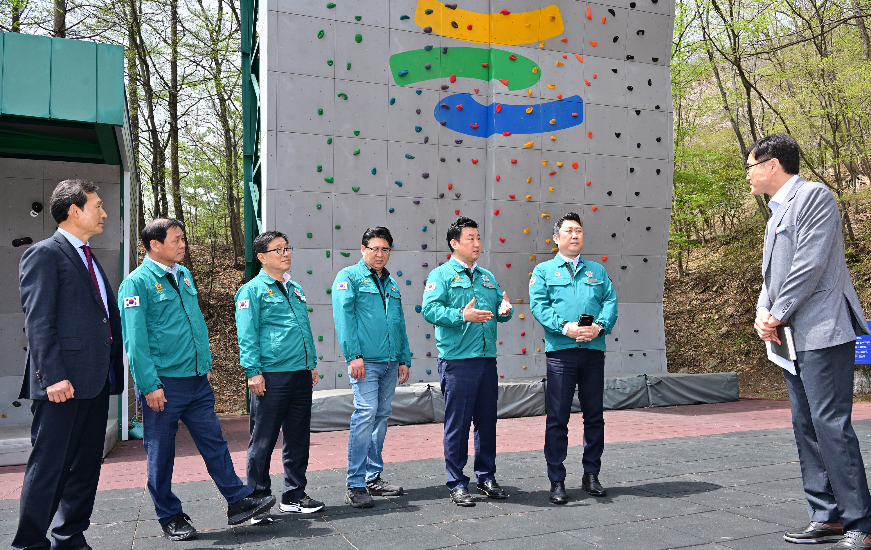 교육위원회, 울산학생교육원 현장 방문17