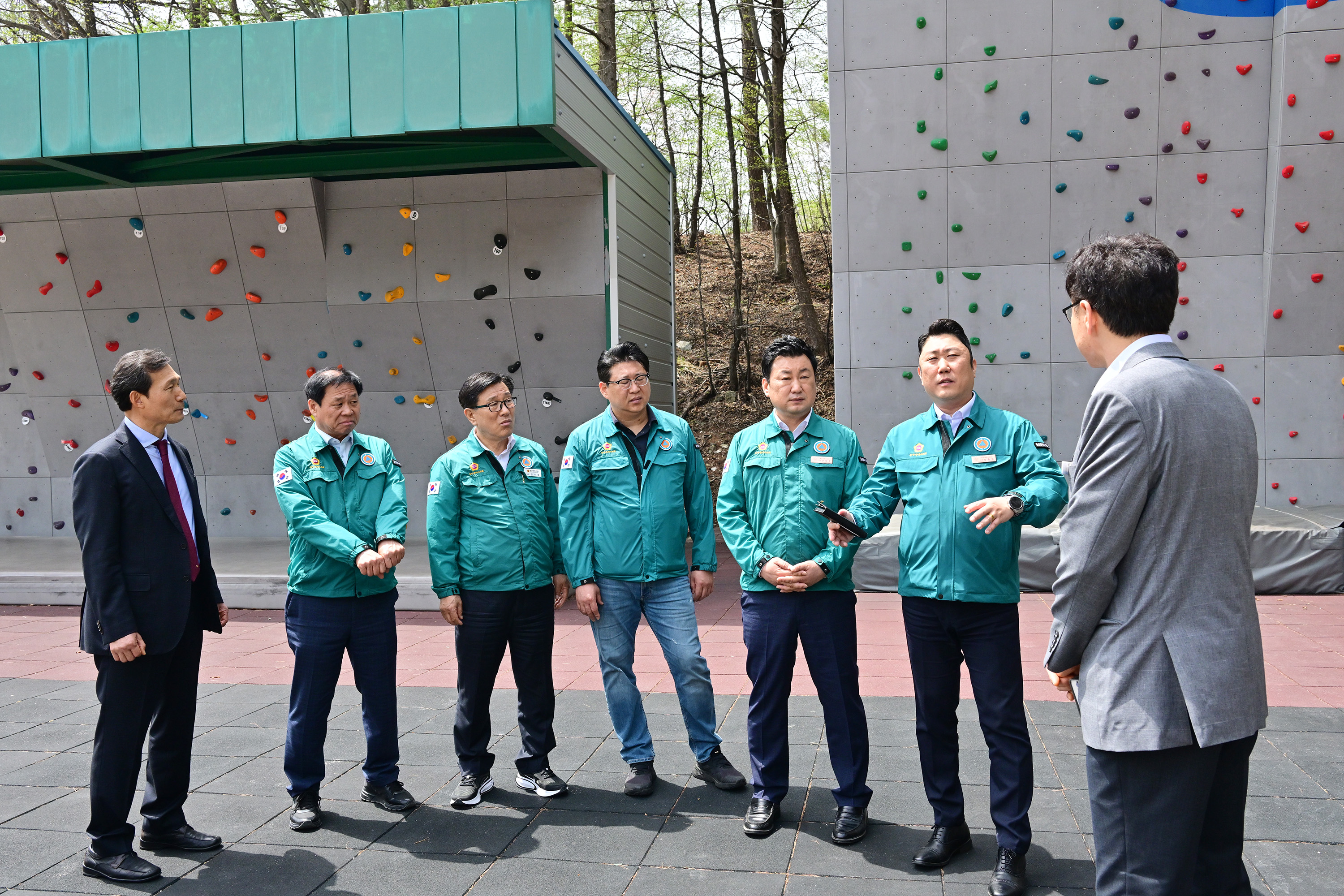 교육위원회, 울산학생교육원 현장 방문18