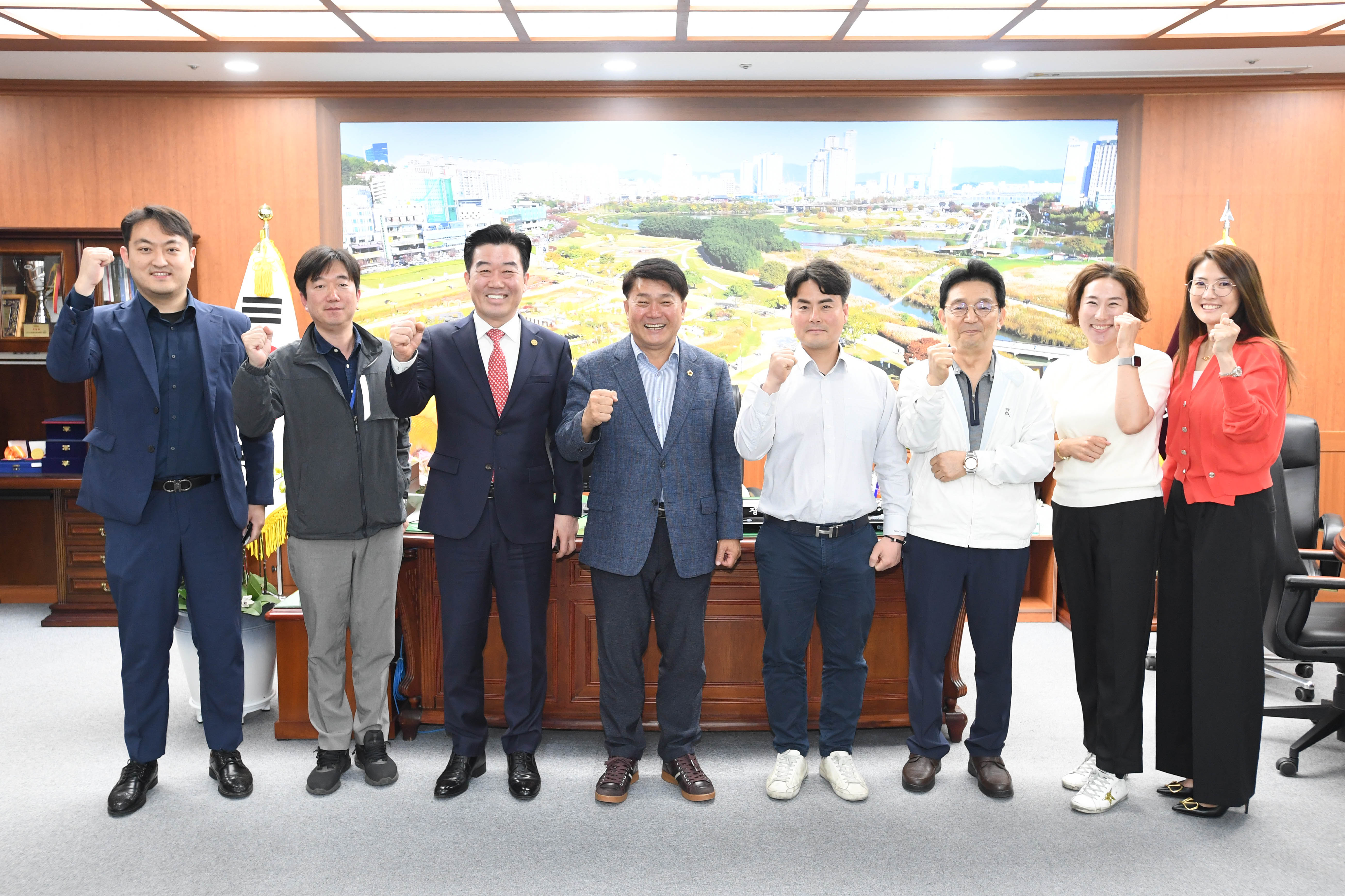 이성룡 의장, 방송통신대학교 울산지역대학 총학생회 환담1