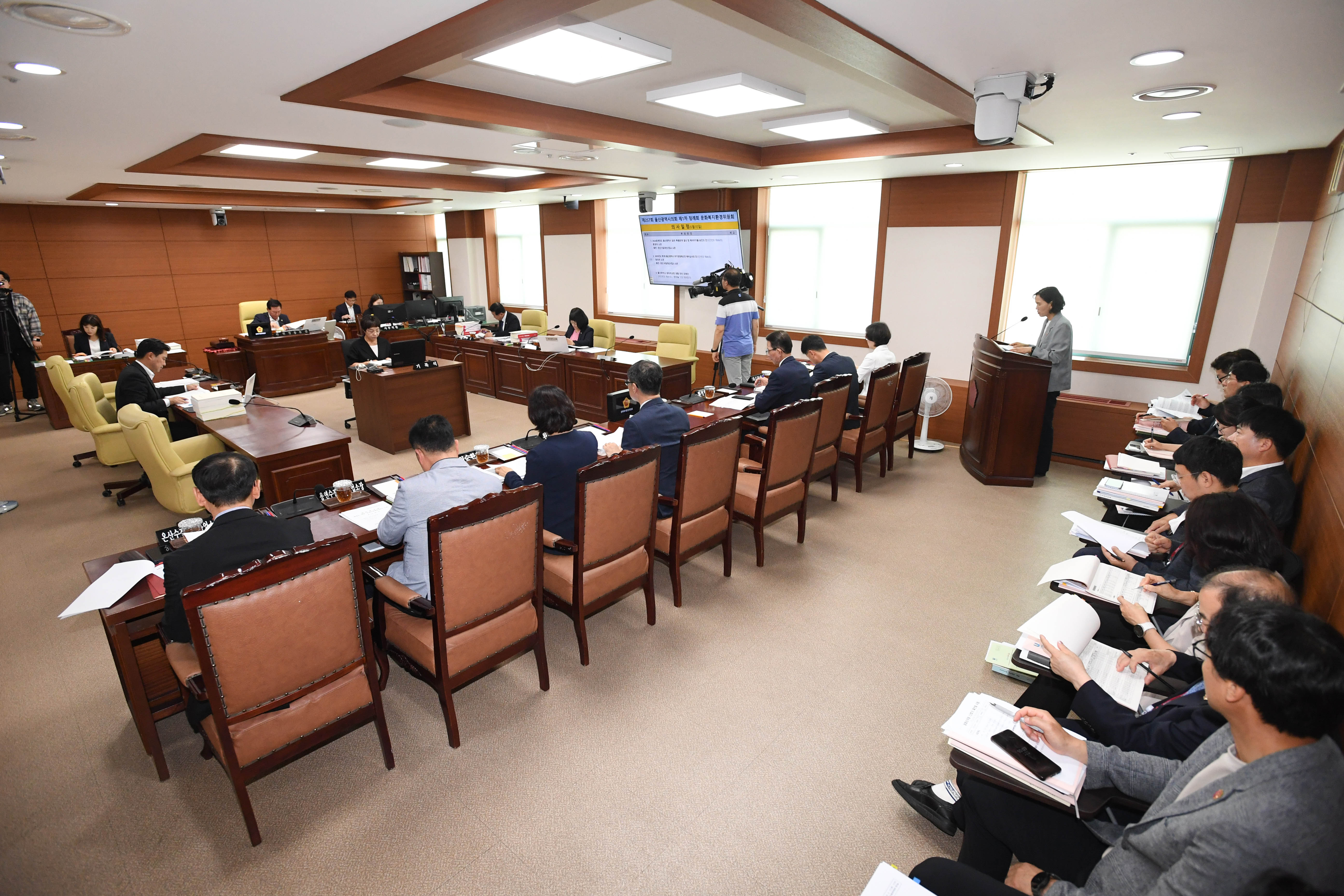 문화복지환경위원회, 환경국 소관 2024회계연도 결산 및 2025년도 제1회 울산광역시 추경예산안 예비 심사3