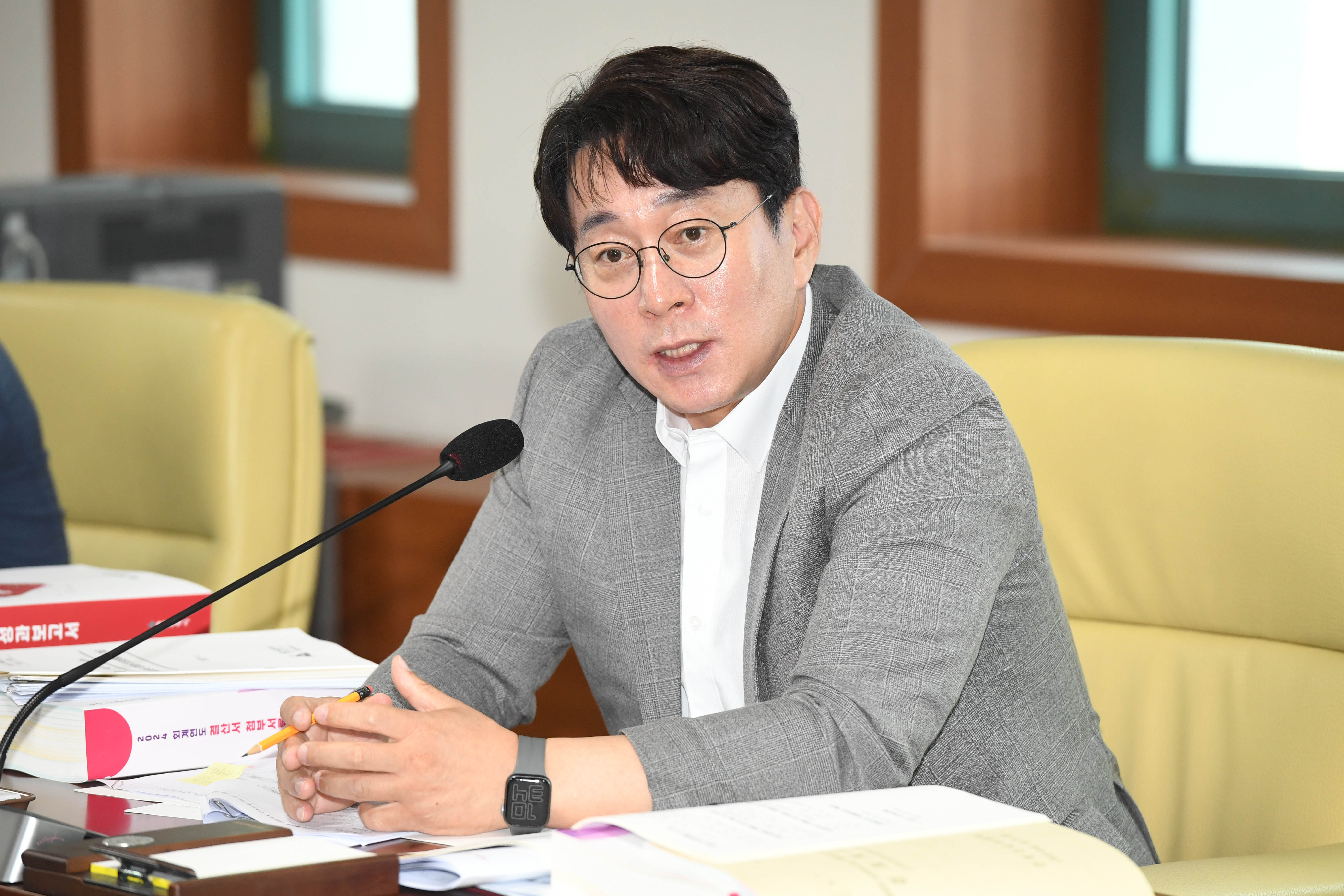 산업건설위원회, 기업투자국 소관 2024회계연도 결산 및 2025년도 제1회 울산광역시 추경예산안 예비 심사6