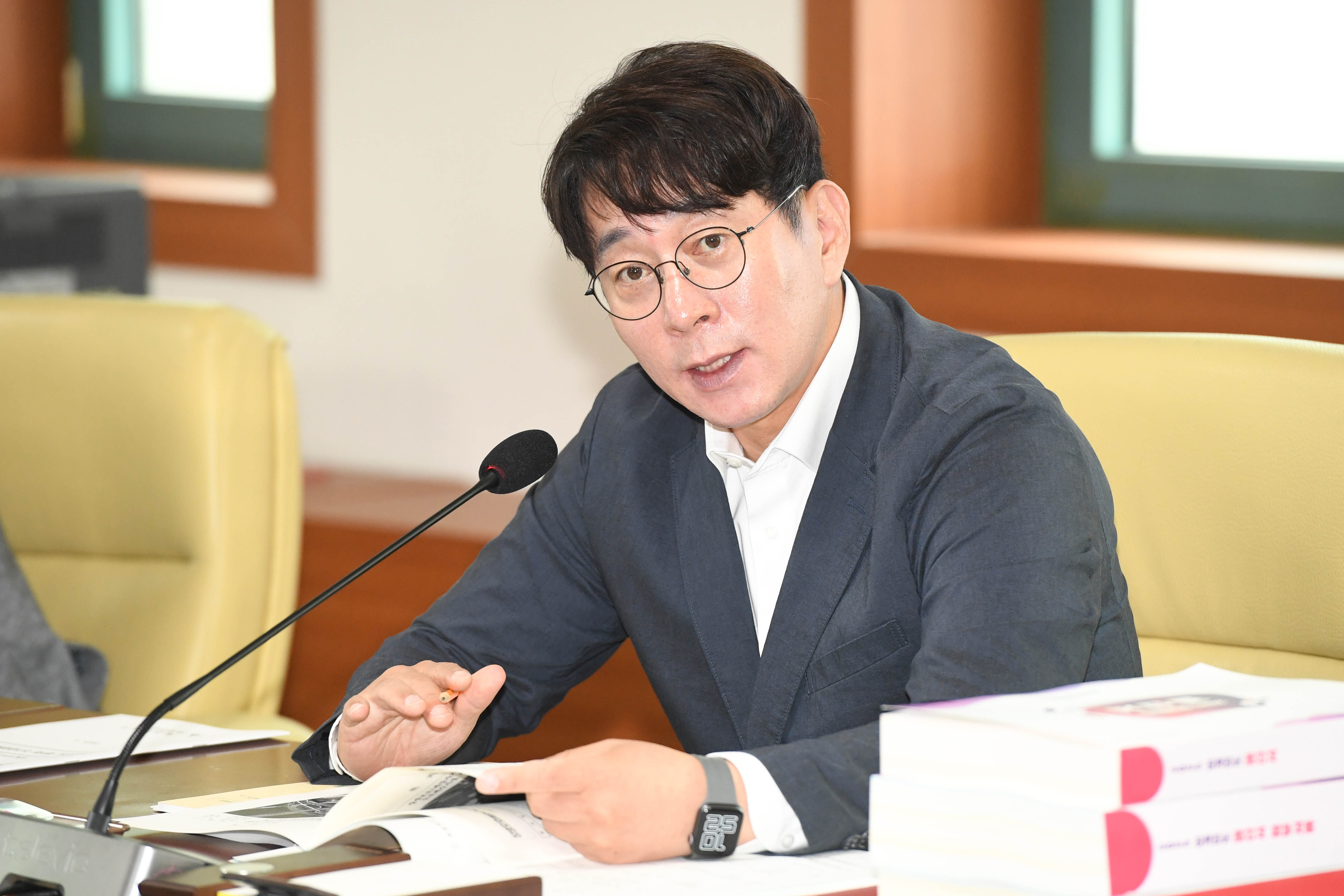 산업건설위원회, 종합건설본부 2025년도 제1회 울산광역시 추경예안산 예비 심사6