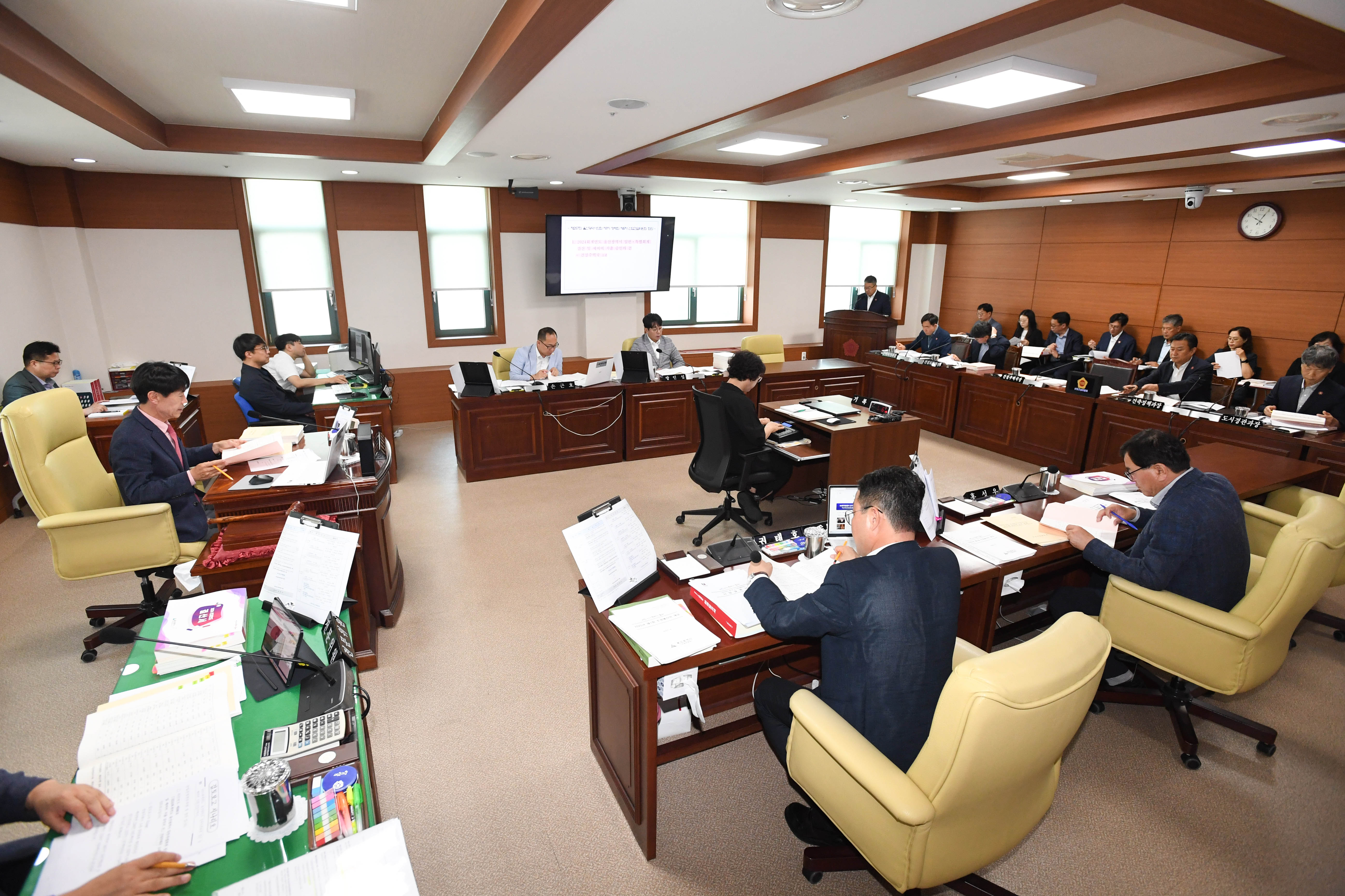 산업건설위원회, 건설주택국 소관  2024회계연도 울산광역시 일반⋅특별회계 결산2