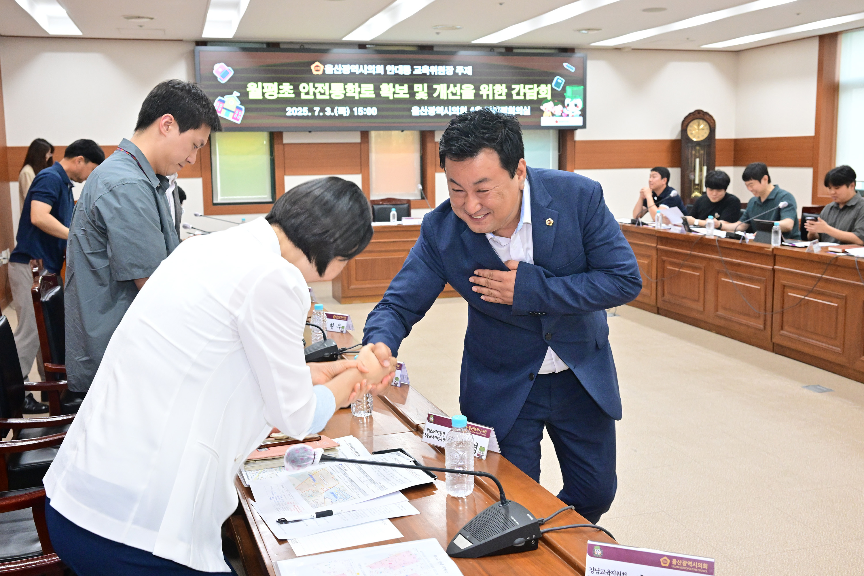 안대룡 교육위원장, 월평초등학교 통학로 안전 확보를 위한 간담회7