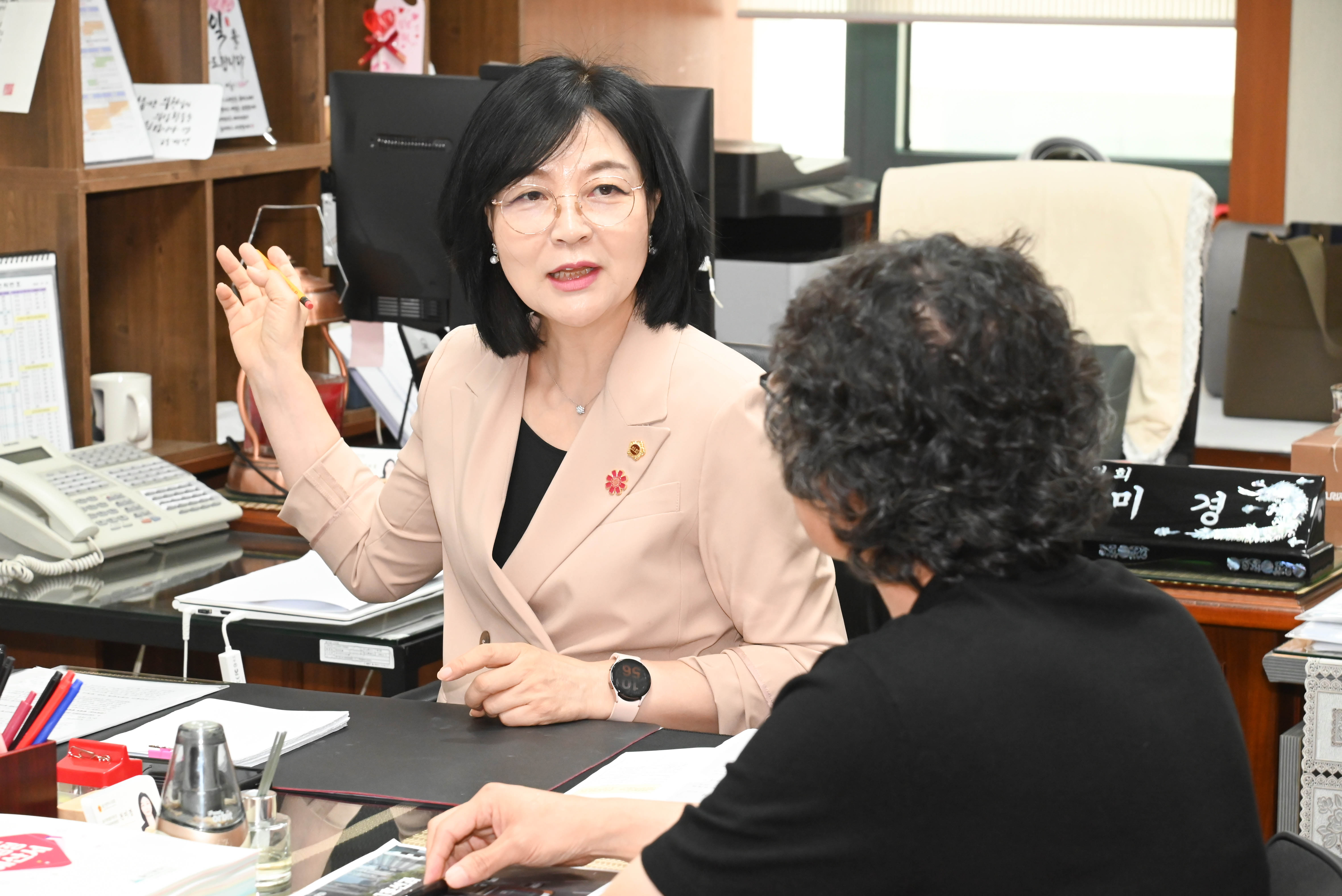 천미경 의원, 지역 내 유휴공간을 활용한 상권 활성화 방안 논의4