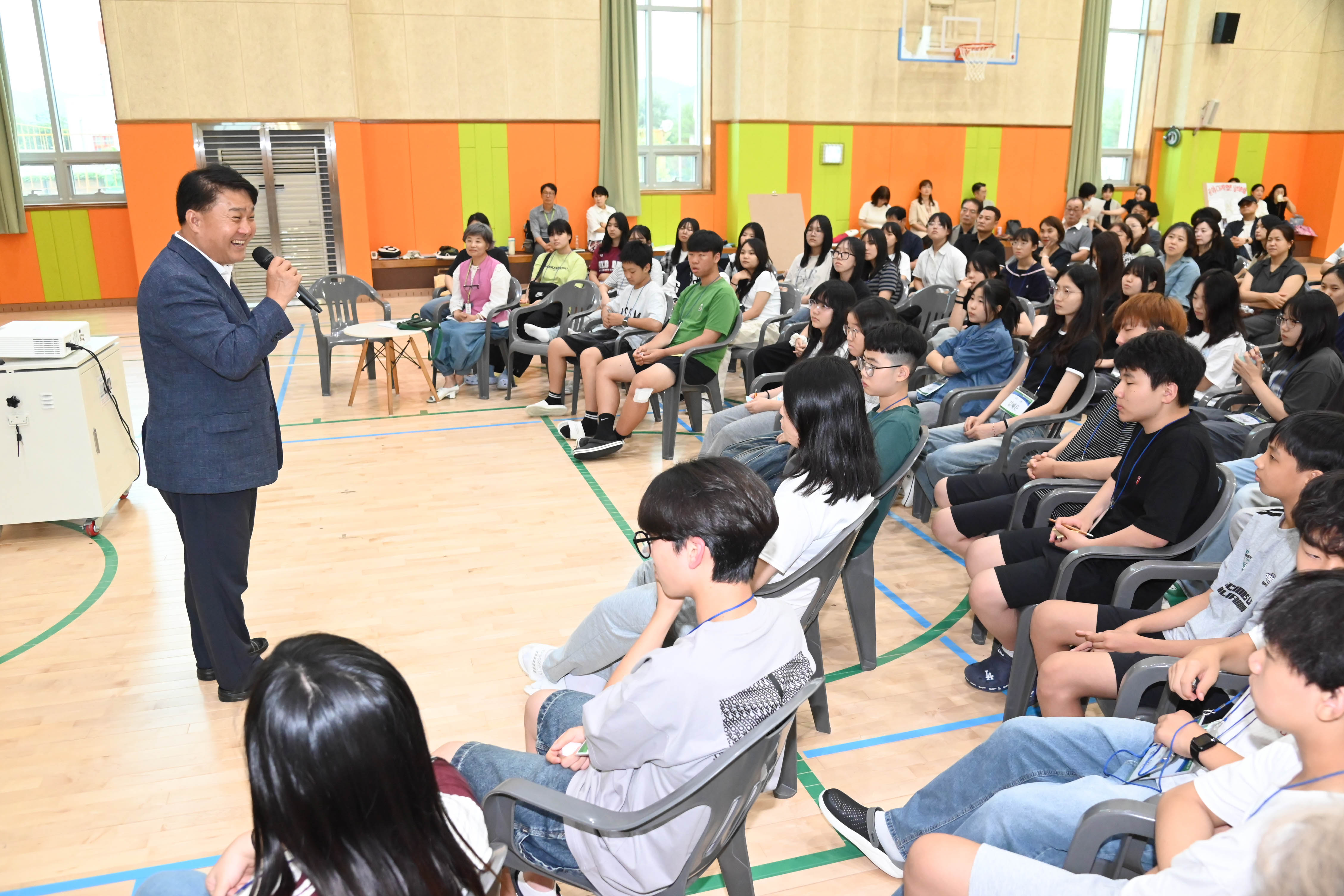 이성룡 의장, 고운중학교 성장나눔주간 특강