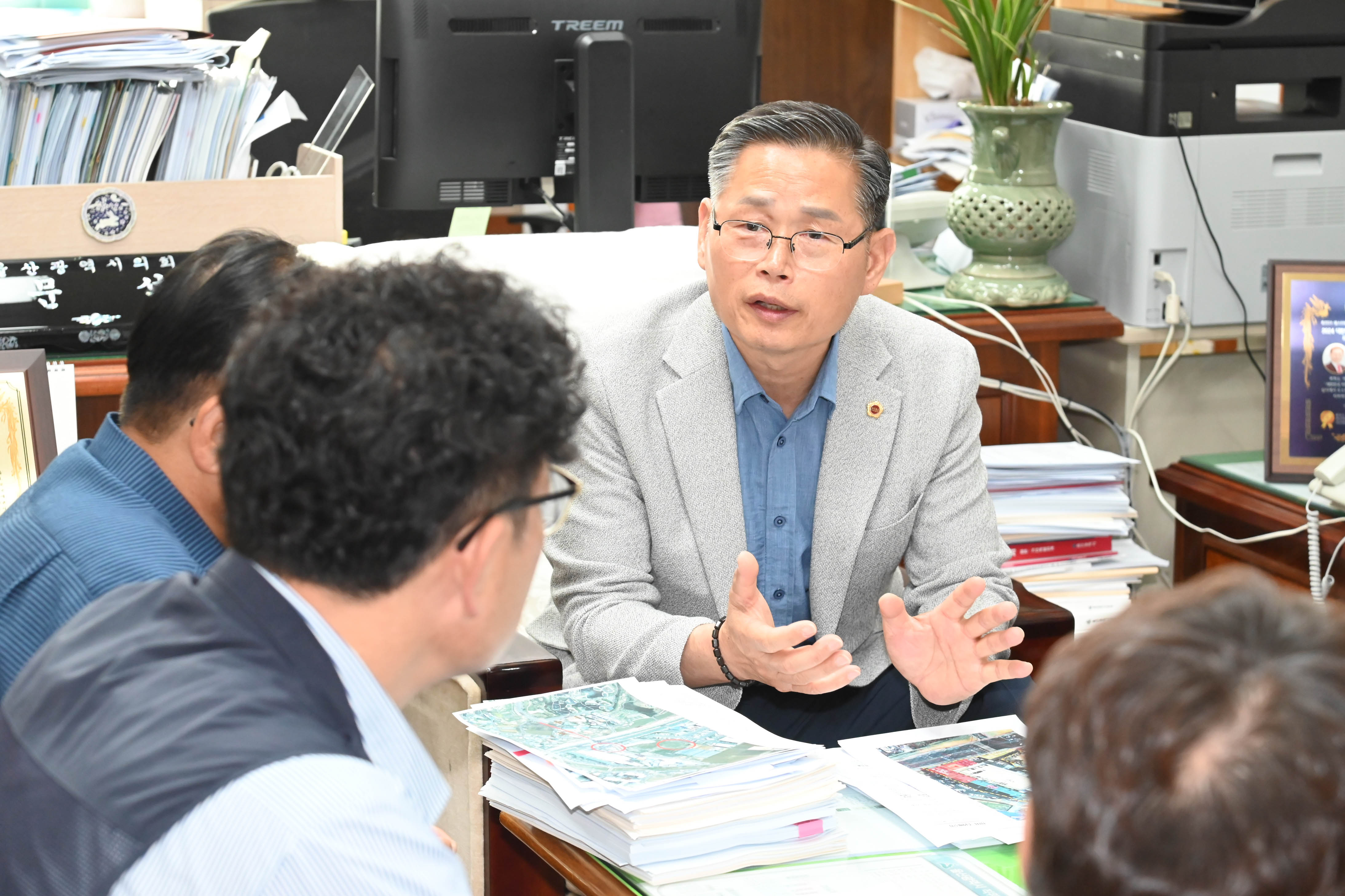 문석주 의원,가칭 약수고 설립을 위한 진입로 편입부지 소유주와의 간담회 5
