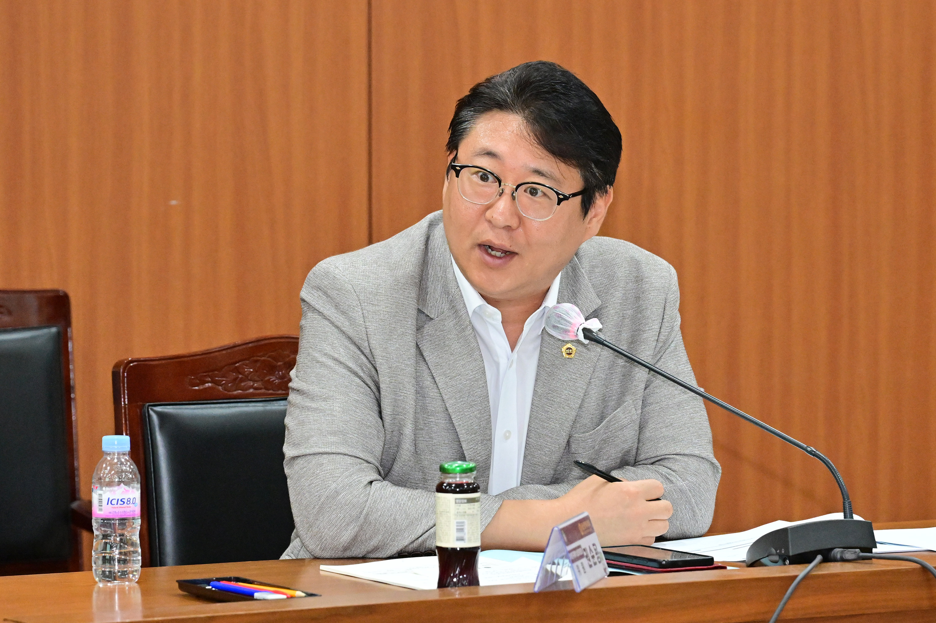 2025년 제5회 정책연구용역 심의위원회4
