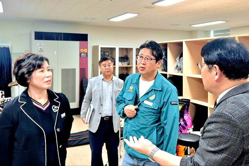 권순용 의원, 학생교육문화회관 주요사업 추진 현황 청취3