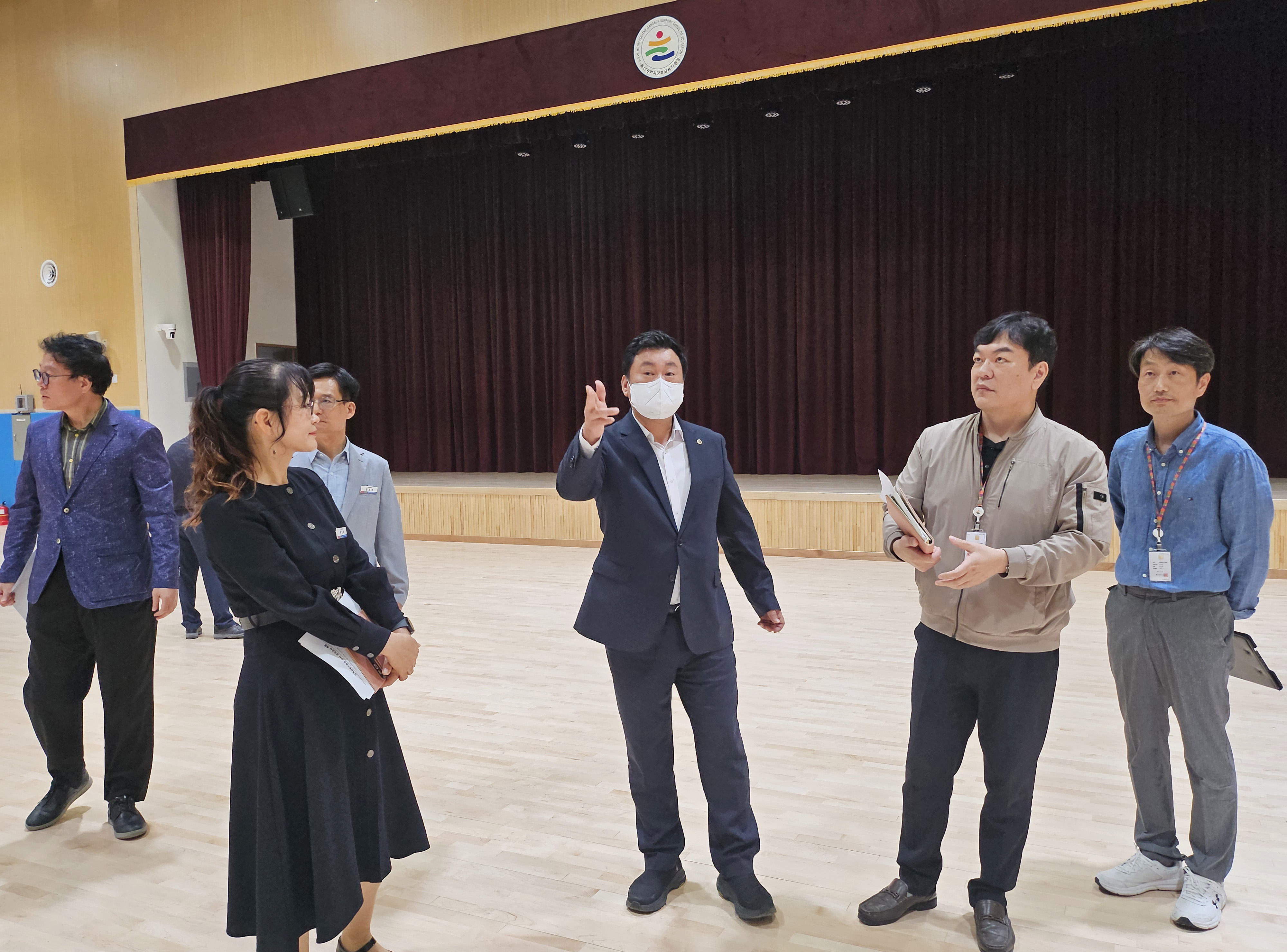 안대룡 교육위원장, 강북교육지원청 증축현장 및 학생교육문화회관 방문4