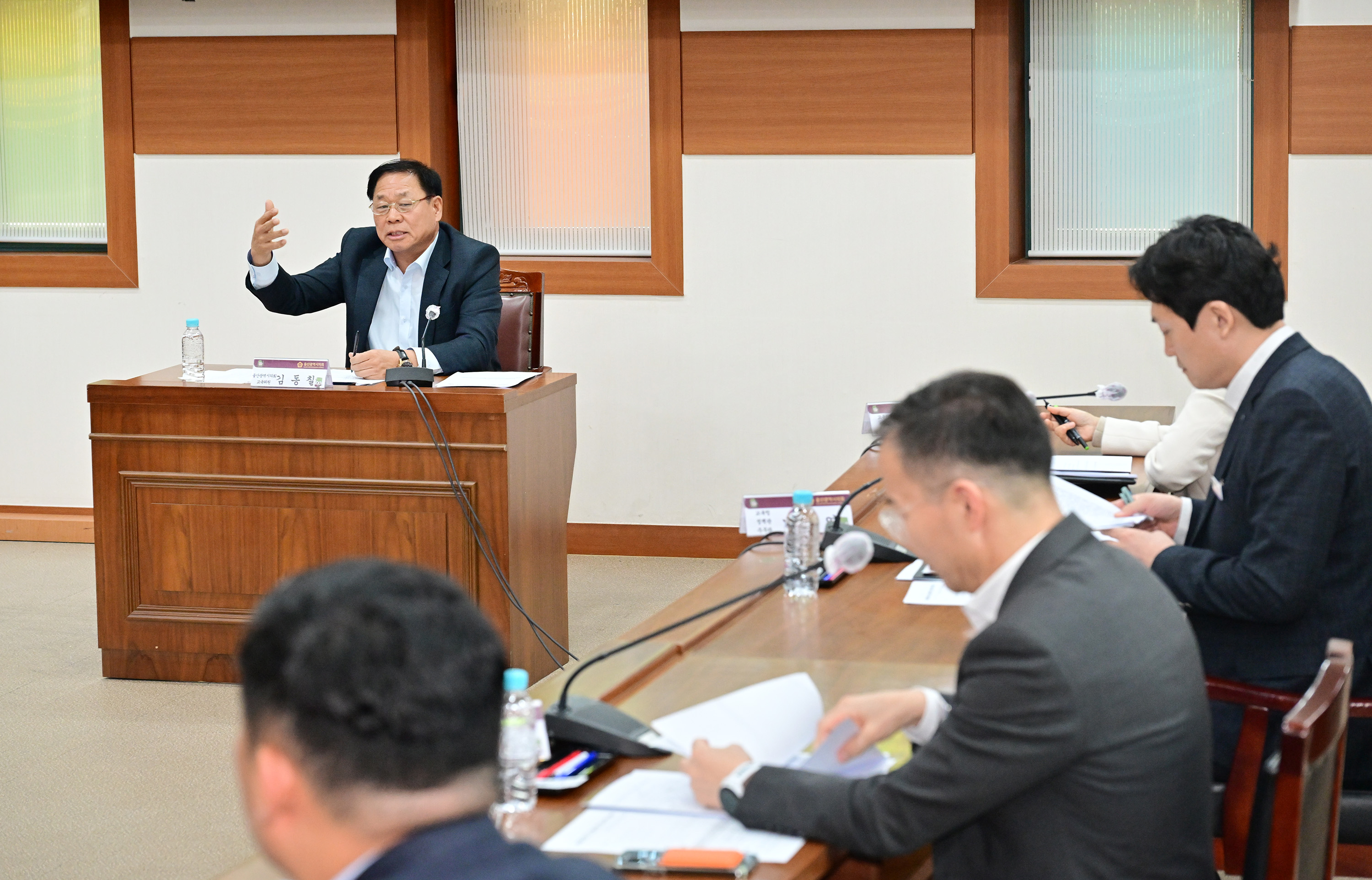 김동칠 의원, 교육갈등 예방 및 조정에 관한 조례안 관련 간담회3