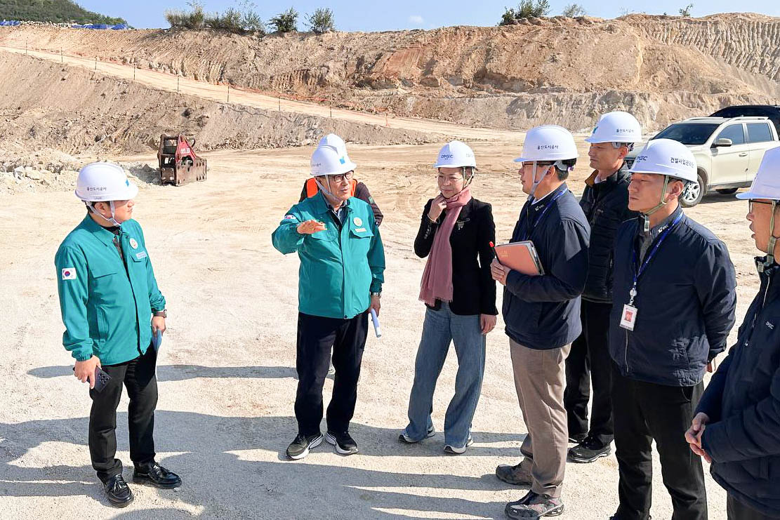 김수종 부의장, 미포지구 국가선업단지 및 자동차 일반산업단지 현장방문1