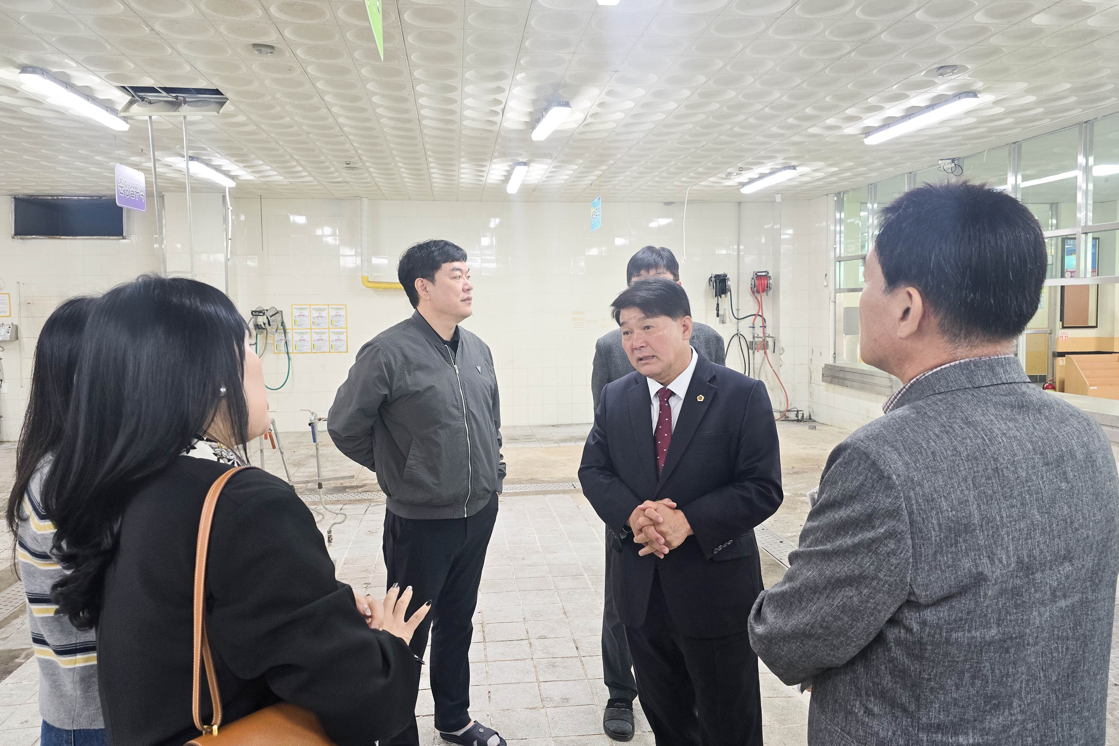 이성룡 의장, 중구 유곡중학교 현장 방문1