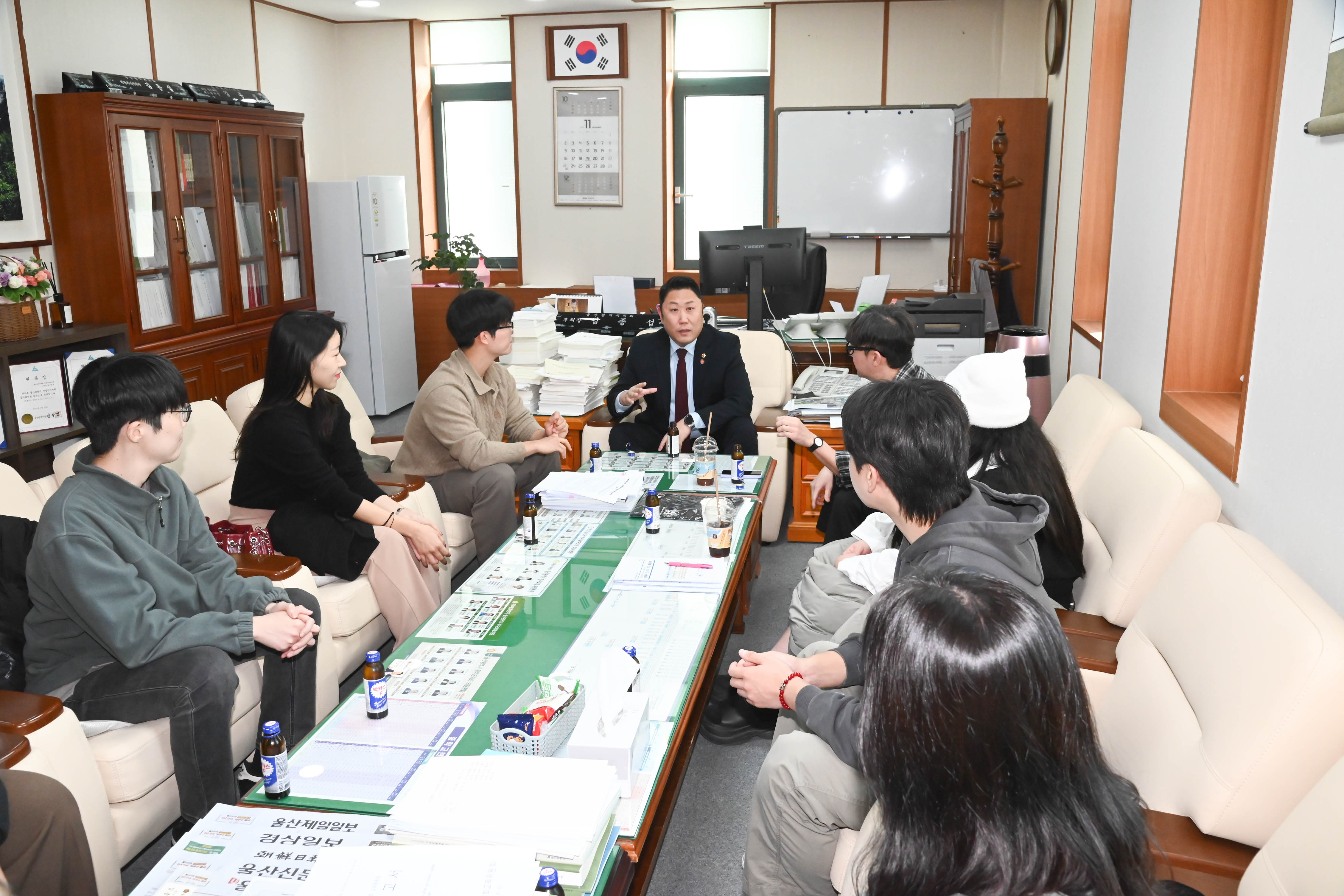 김종섭 부의장, 울산청년봉사단과의 간담회4