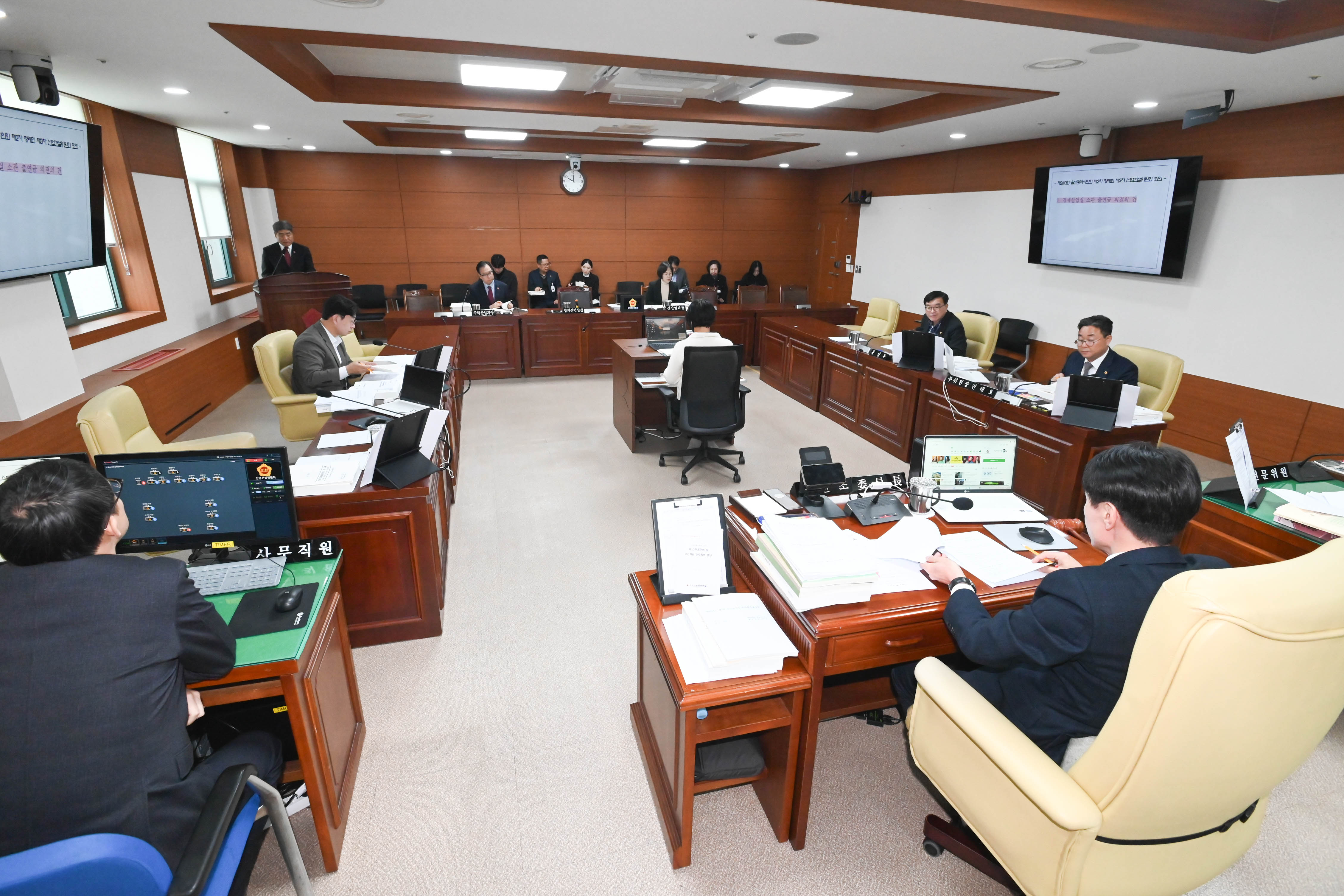 산업건설위원회, 경제산업실 소관 2026년도 본예산안 및 2025년도 제3회 추경예산안 예비심사2