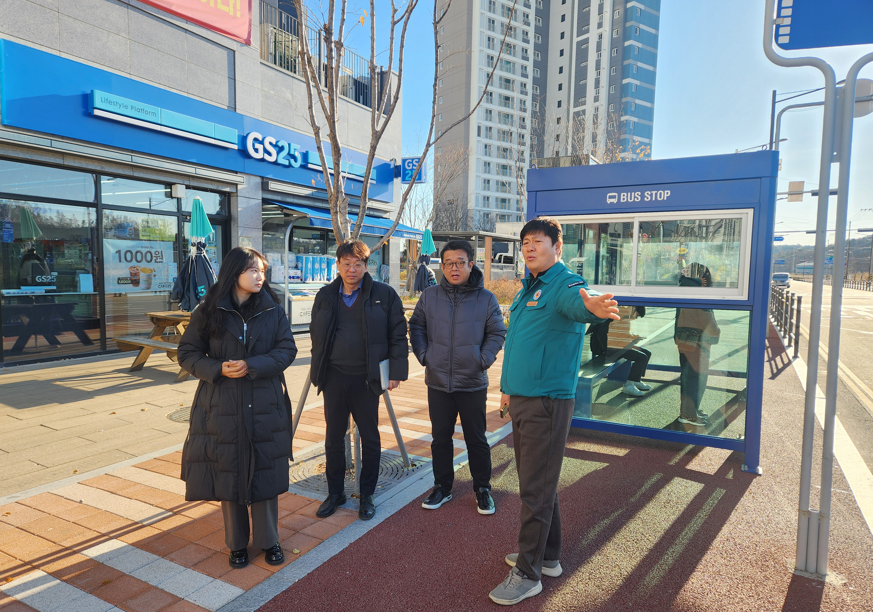 공진혁 운영위원장, 청량읍 교통 불편 해소 위한 현장 점검3