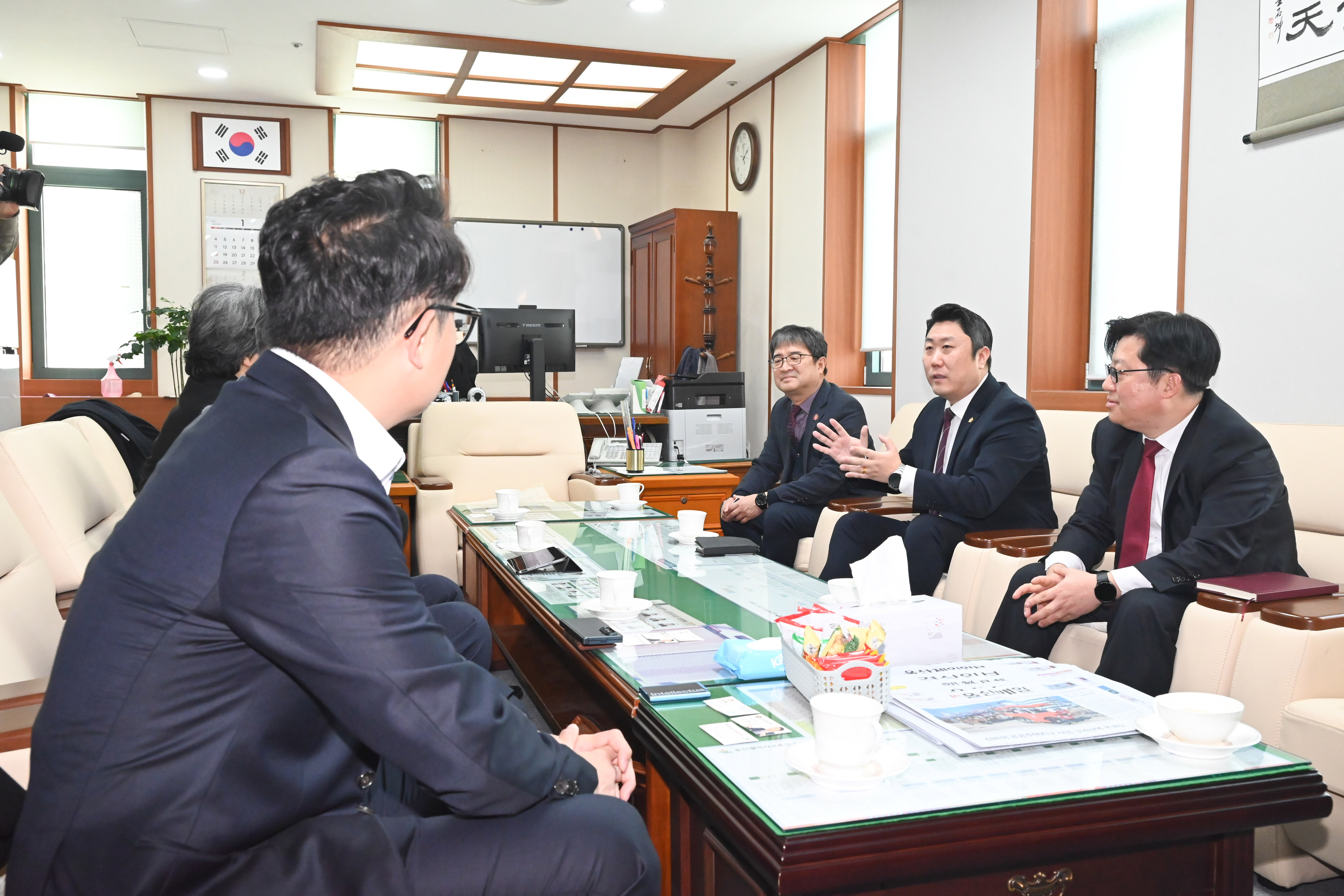 김종섭 부의장, ‘AI수도 울산’ 발전을 위한 정책 간담회7