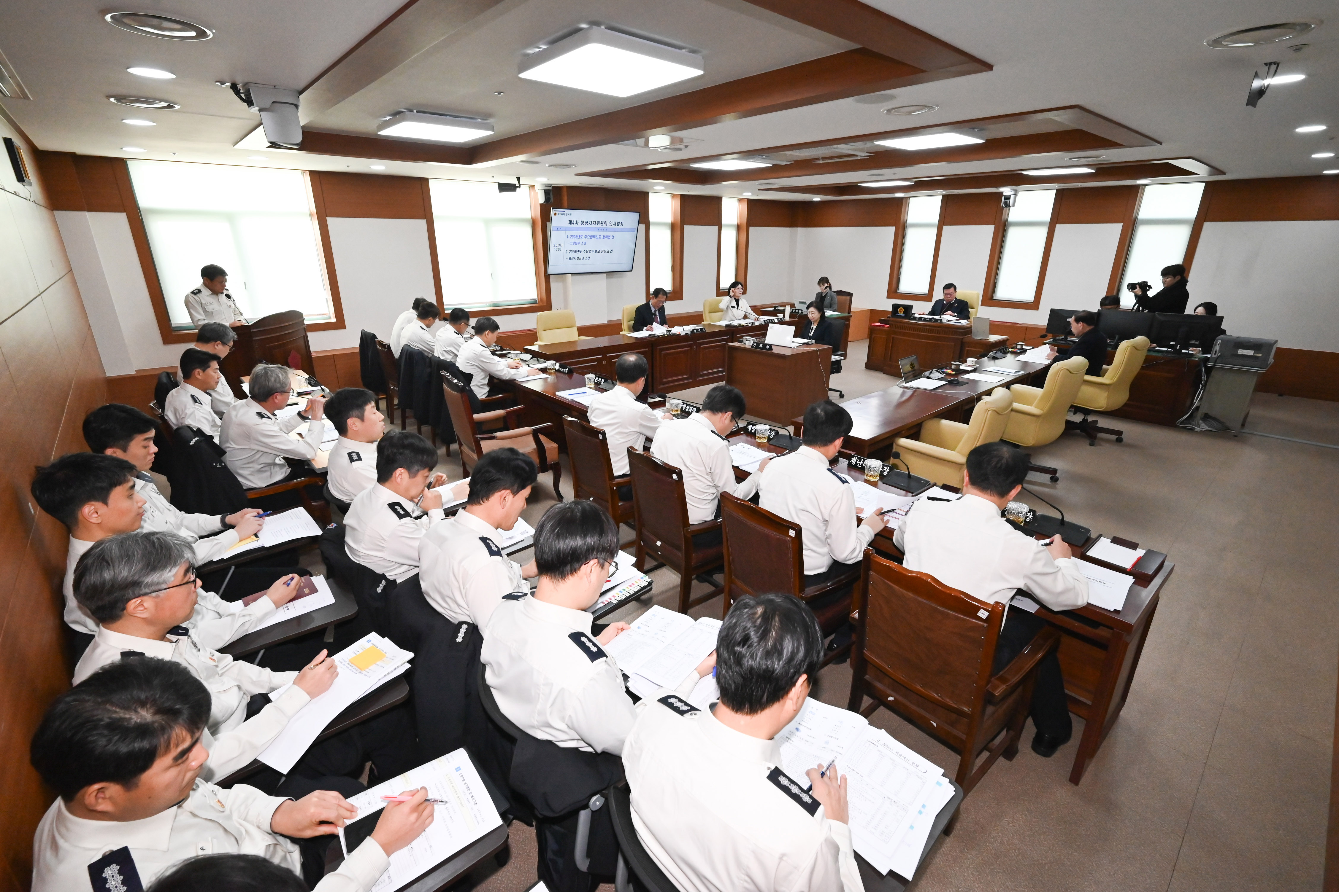 행정자치위원회, 소방본부 · 울산시설공단 소관 2026년도 주요업무보고 청취3