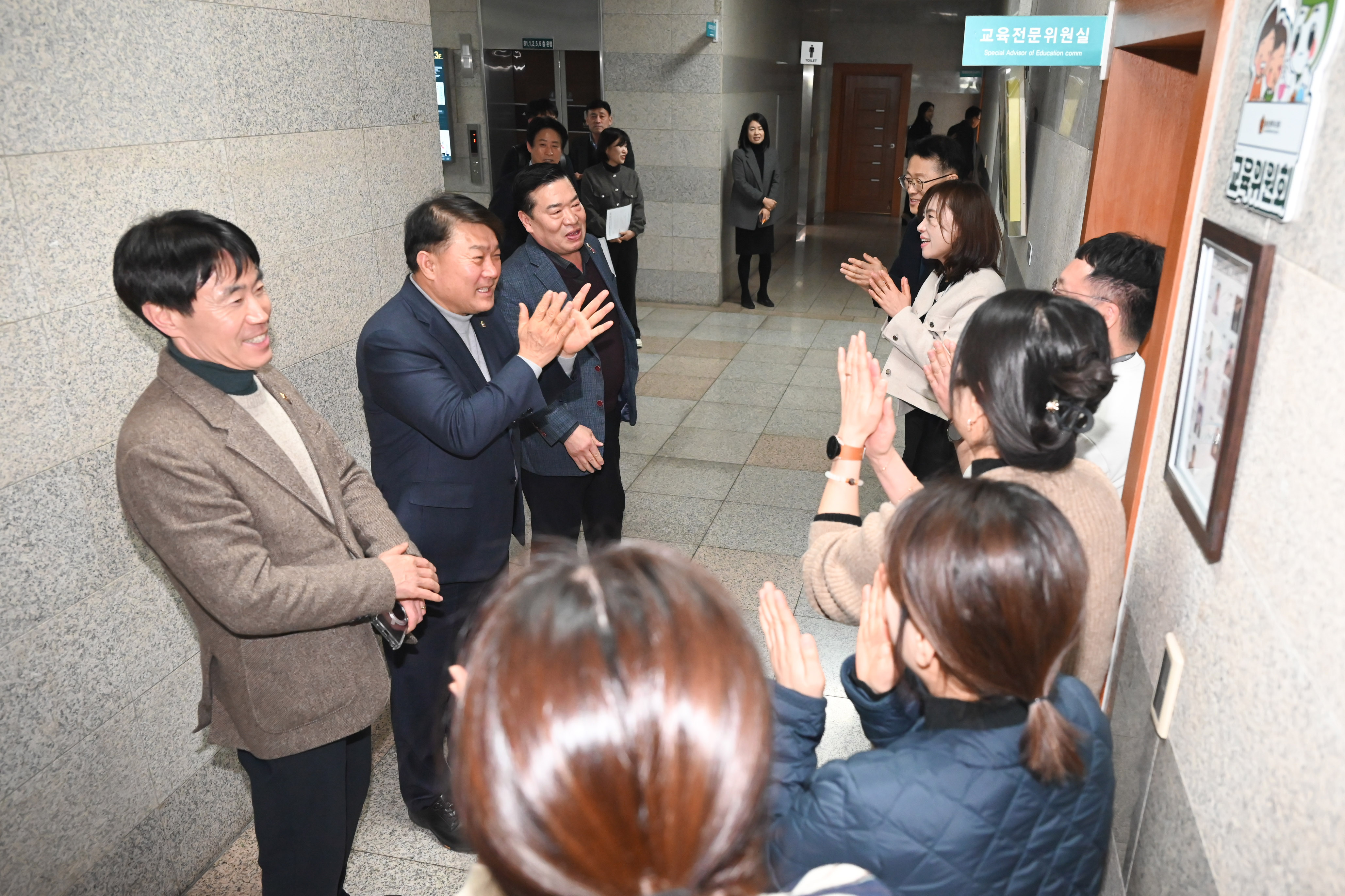 설 맞이 부서 순회 인사7