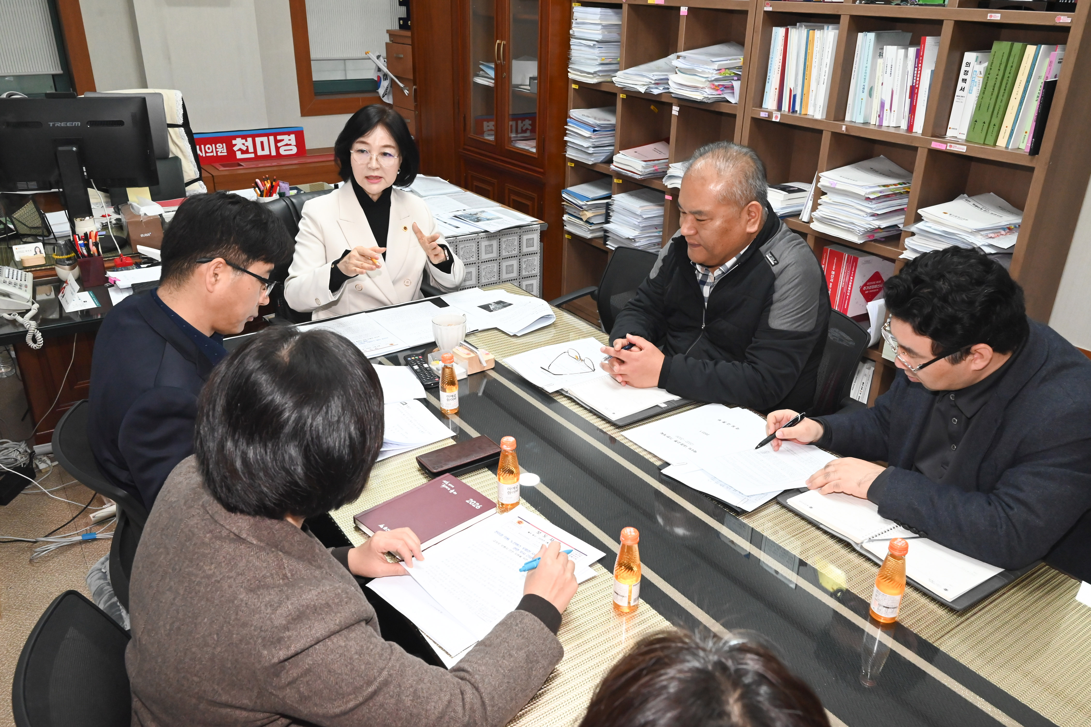 천미경 의원, 노선버스 우회전 사각지대 해소 방안과 보행자 안전 지원을 위한 제도적 대책 마련 간담회6