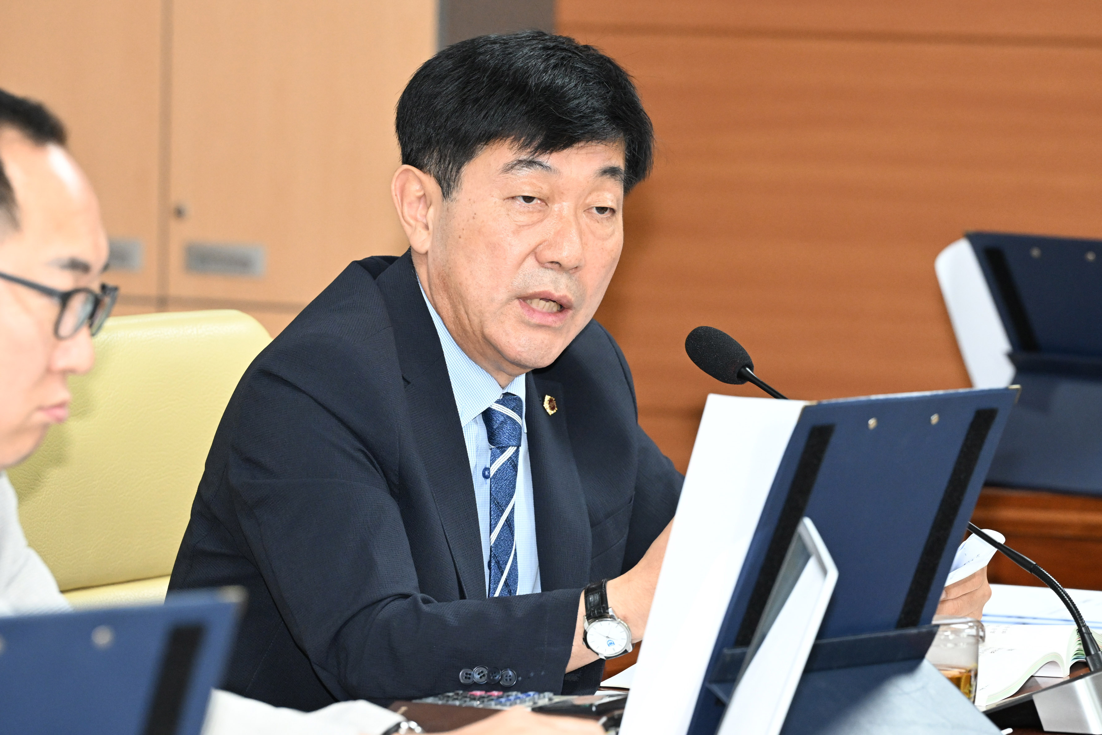 교육위원회, 교육협력담당관·정책관·교육국 소관 2026년도 주요업무보고 청취4
