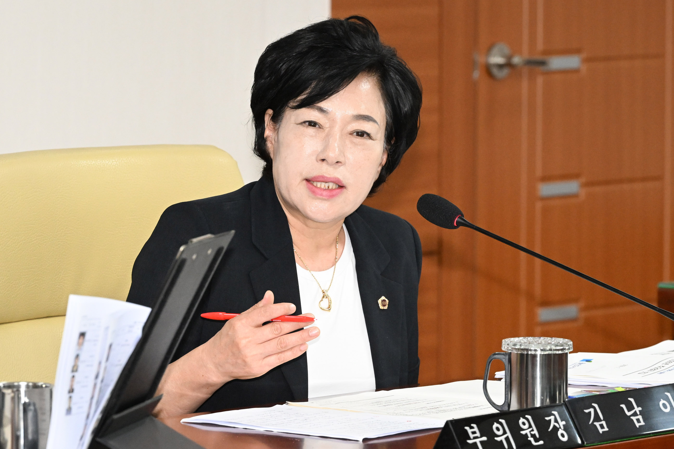 산업건설위원회, AI수도추진본부 2026년도 주요업무보고 청취의 건5