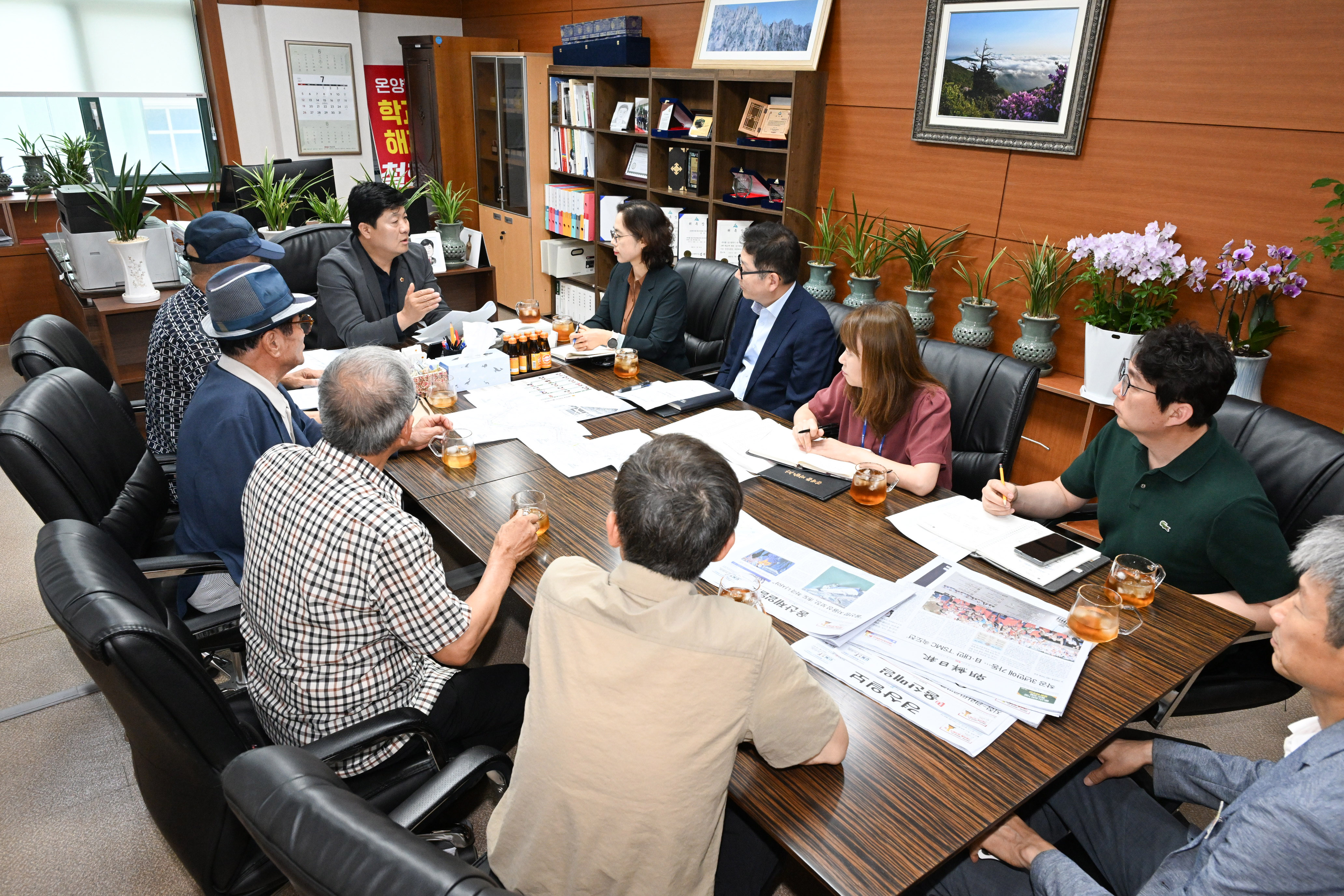 공진혁 의회운영위원장, 지방하천 토지주 재산권 보호 위한 제도개선 촉구 간담회6