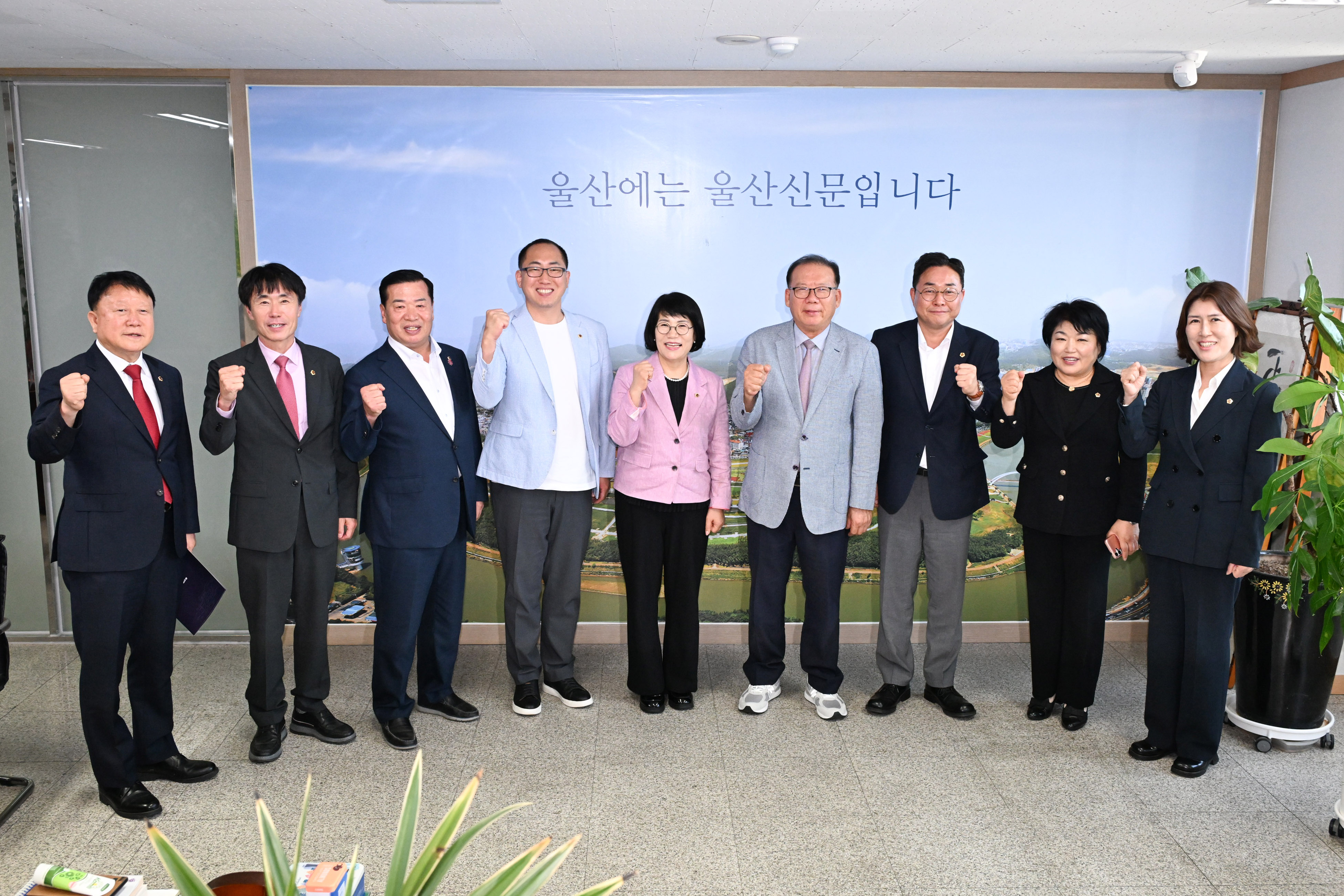 제9대 전반기 확대의장단 언론사 방문6