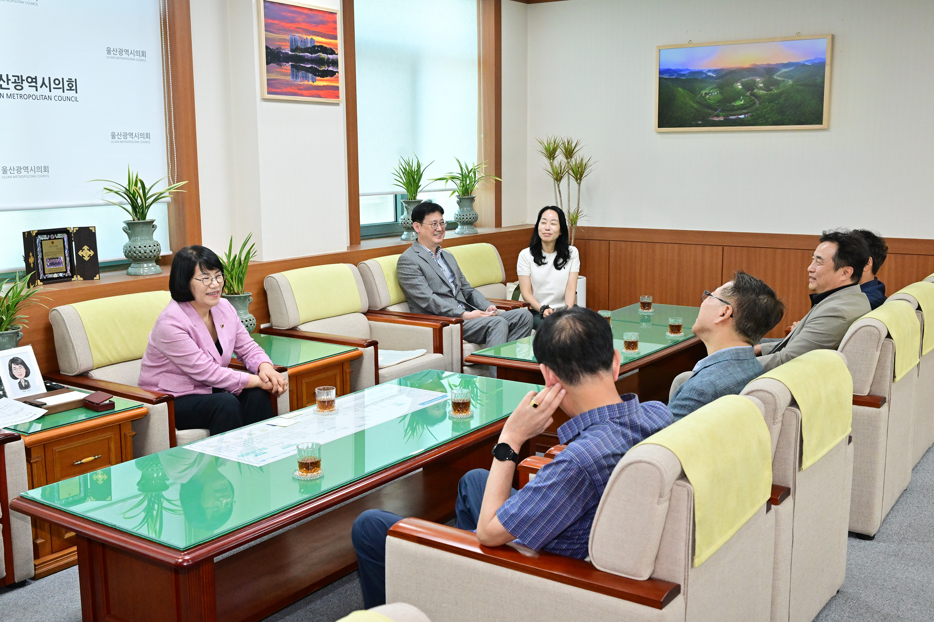 이영해 의장. 울산광역시사회복지협의회 임원진 환담3