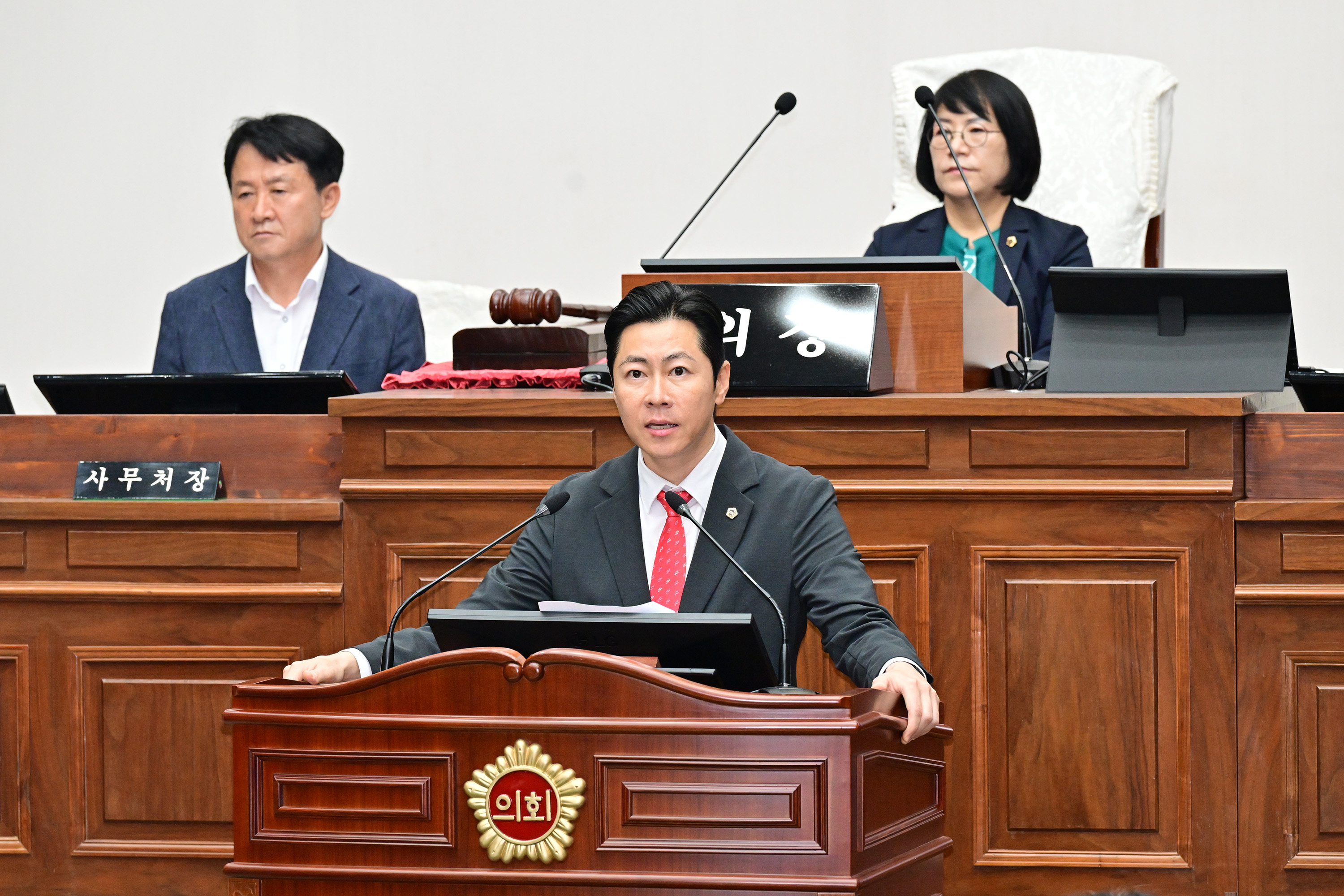 울산광역시의회, 제266회 임시회 제1차 본회의8