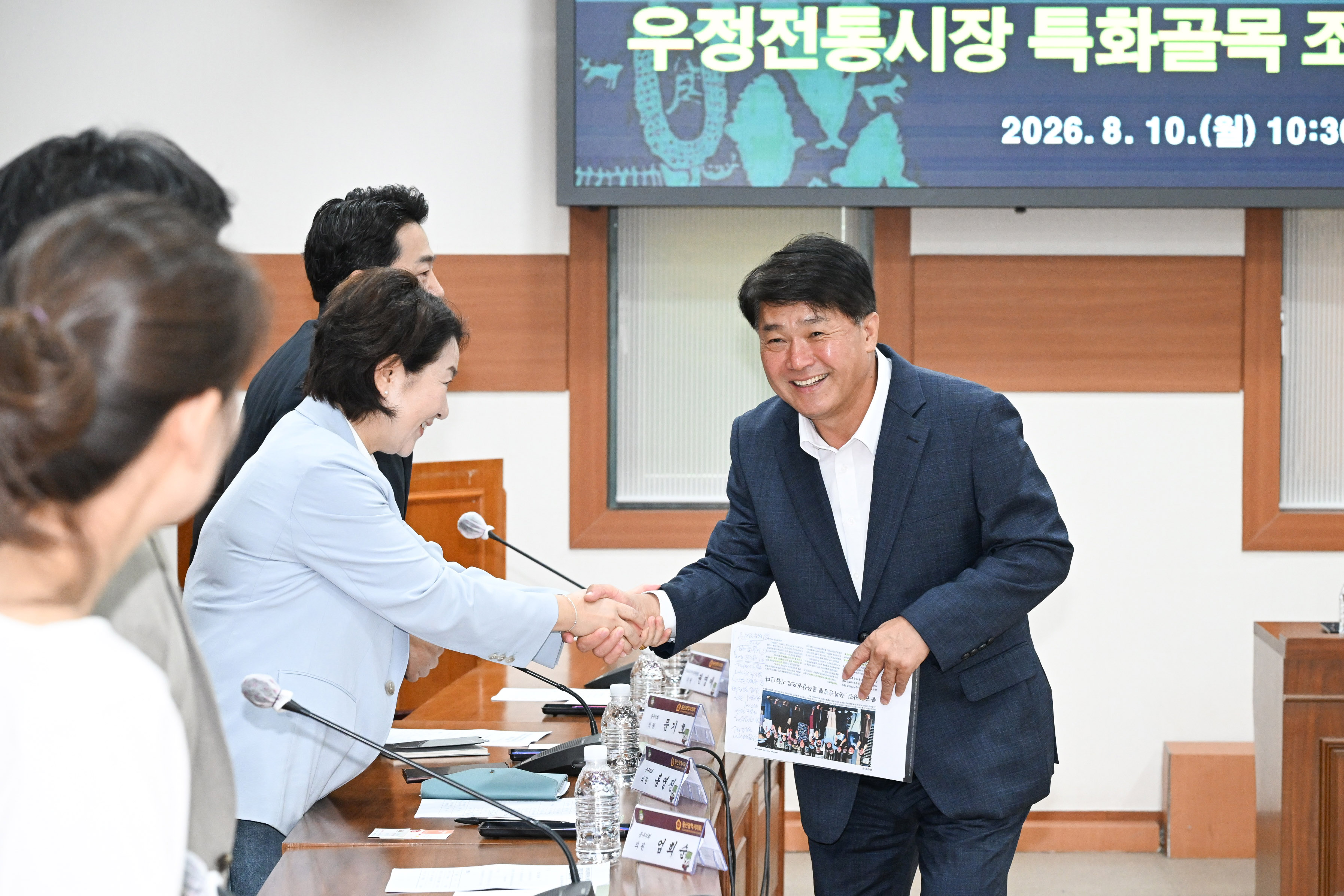 이성룡 의원, 우정전통시장 특화골목 조성 의견 청취14