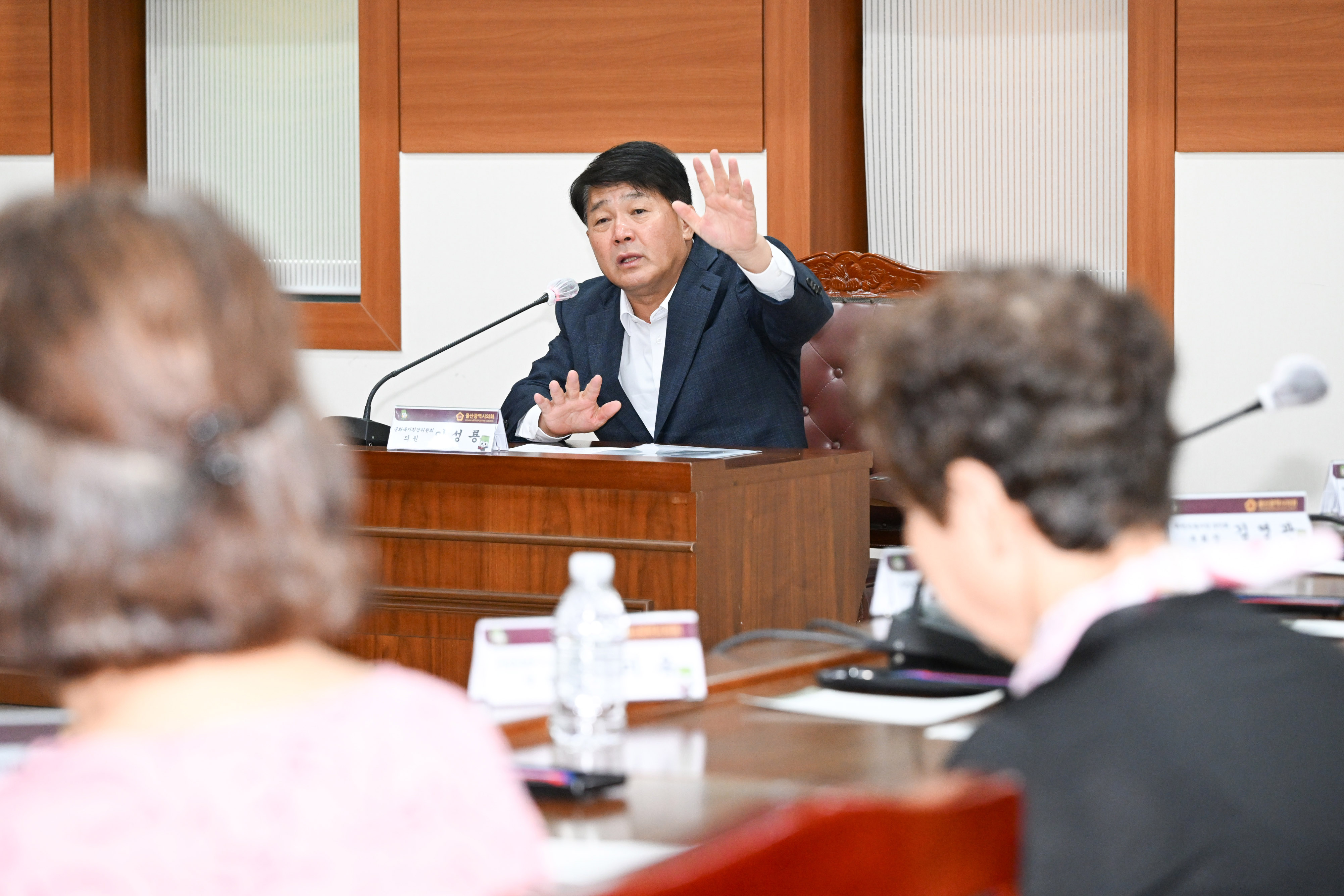 이성룡 의원, 우정전통시장 특화골목 조성 의견 청취6