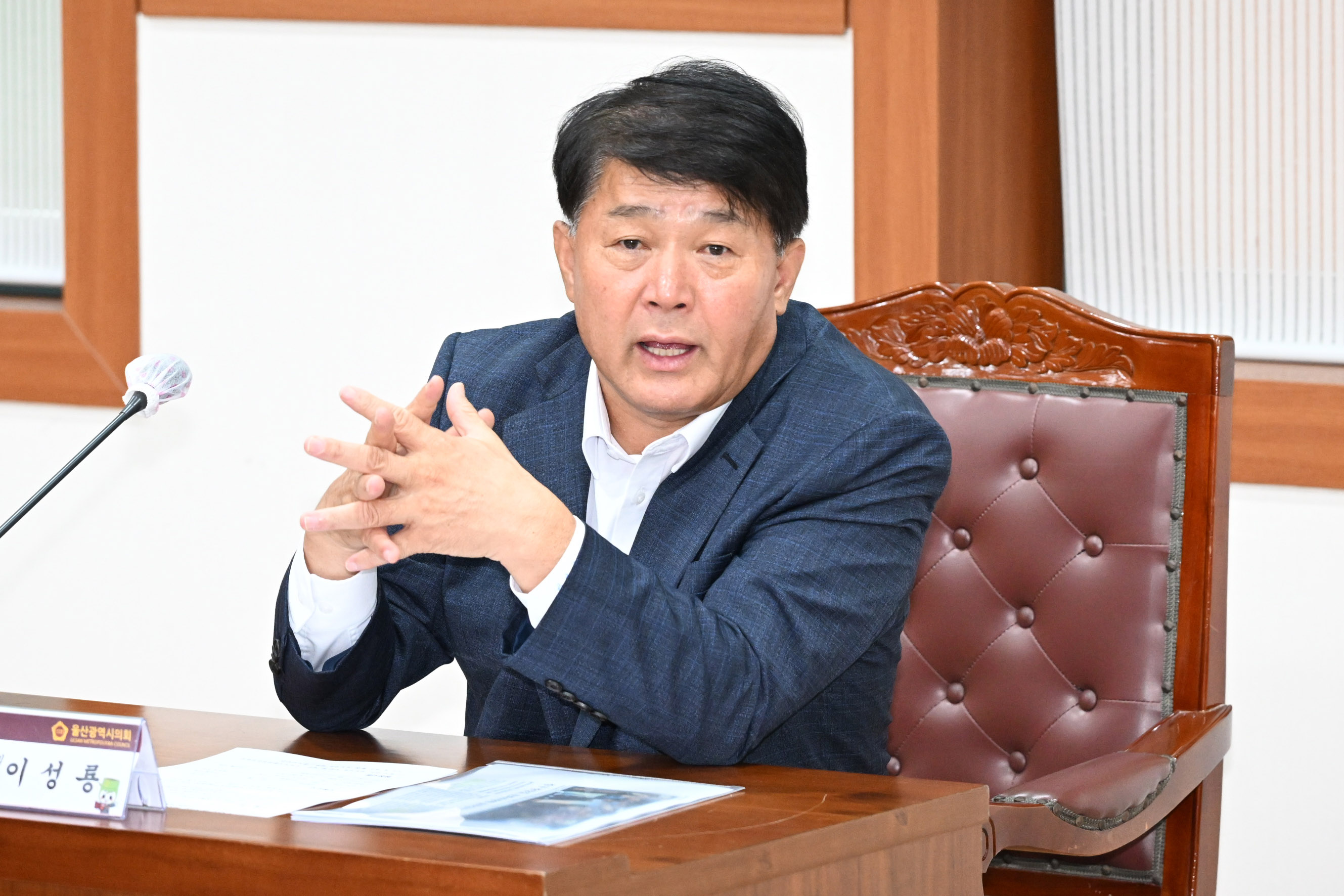 이성룡 의원, 우정전통시장 특화골목 조성 의견 청취8